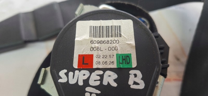 Vänster främre säkerhetsbälte Skoda Superb II 68200 image 9