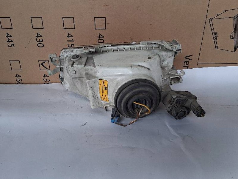 Right front lamp TOYOTA YARIS AND 1