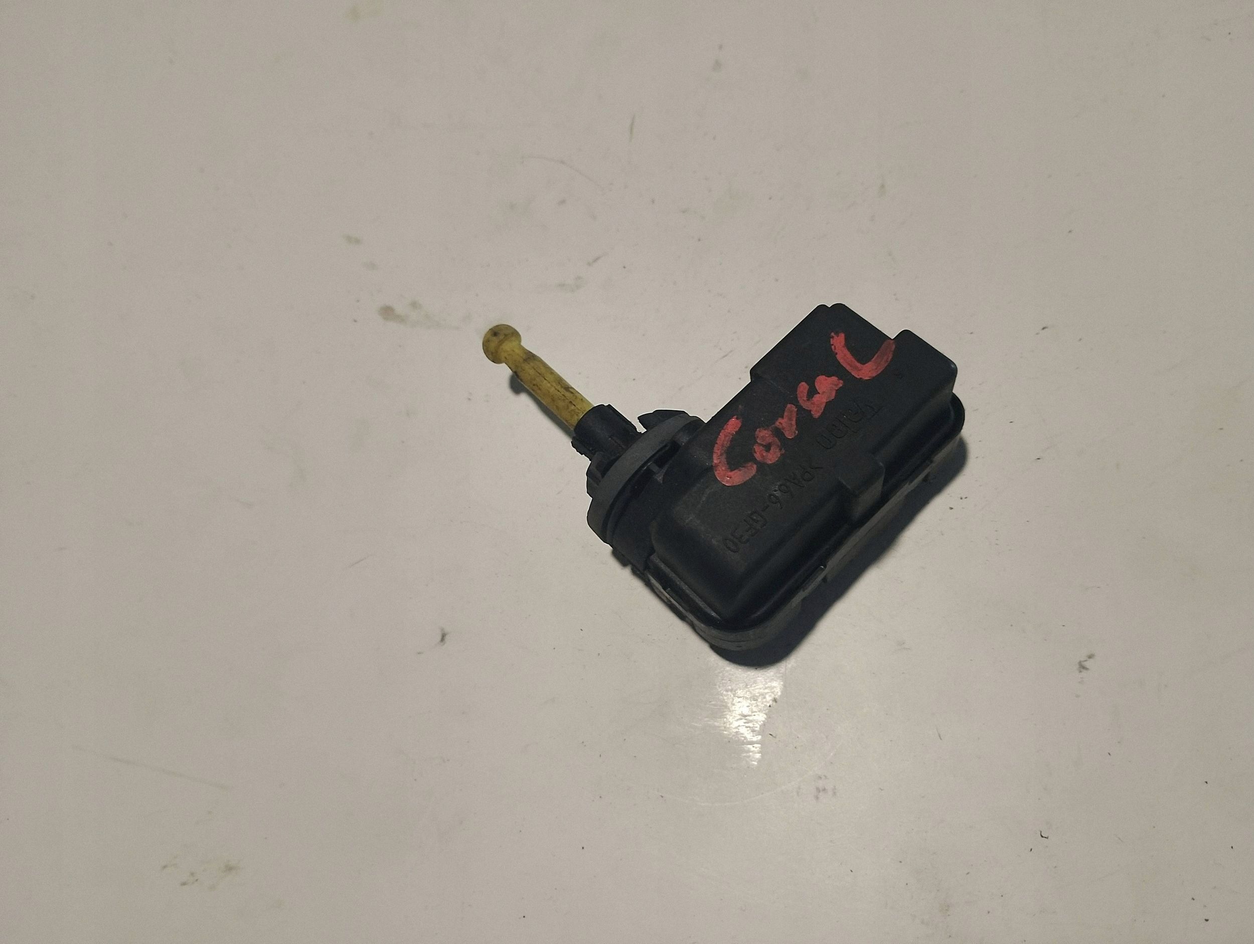 Ajovalojen säätömoottori Opel OE 24405672