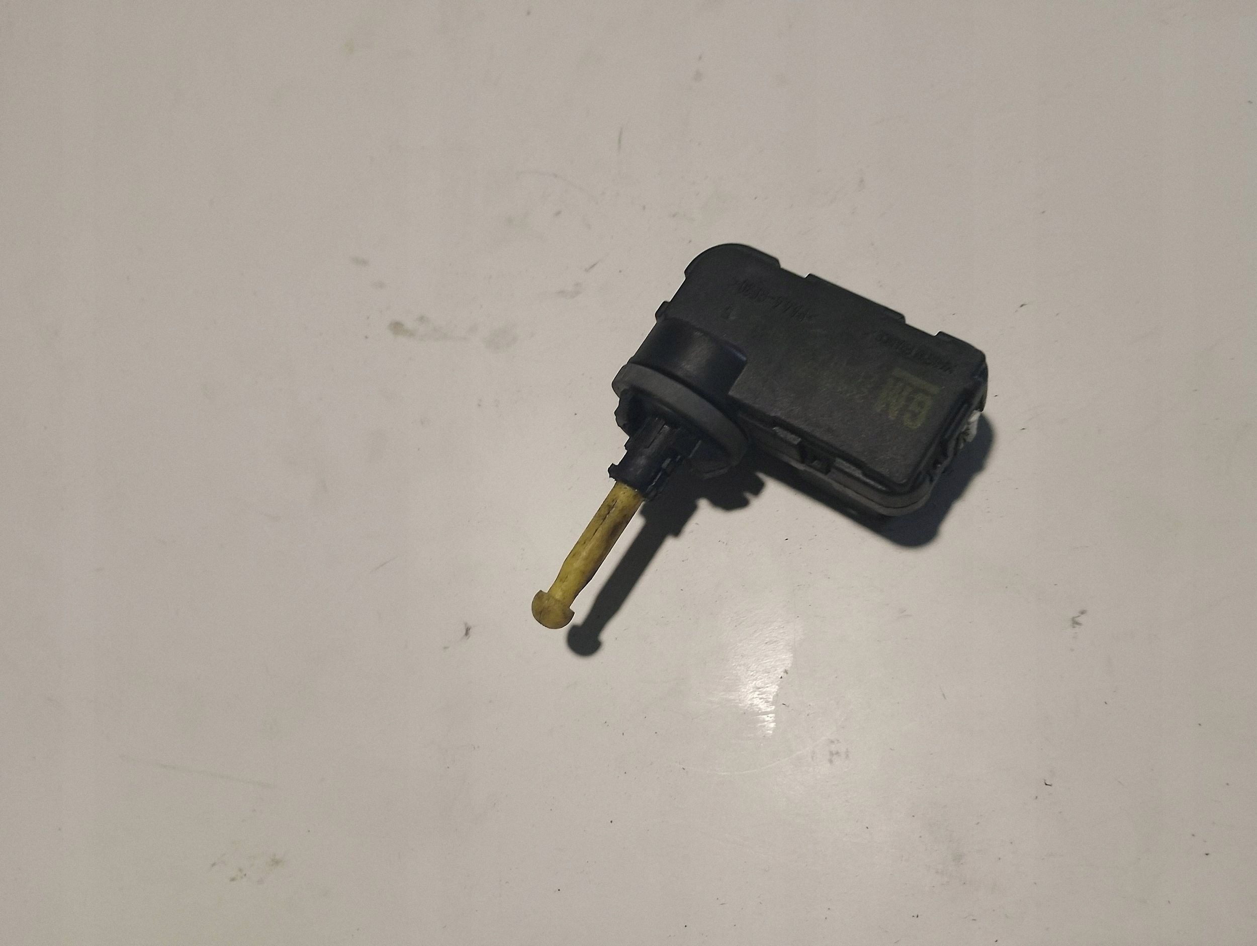 Moteur réglage phare Opel OE 24405672 image 3