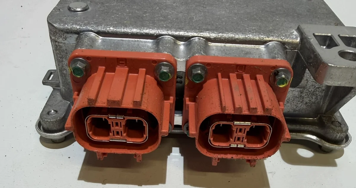 BYD SEAL U 1.5 HYBRID MUUNNIN SA3HKU2109020