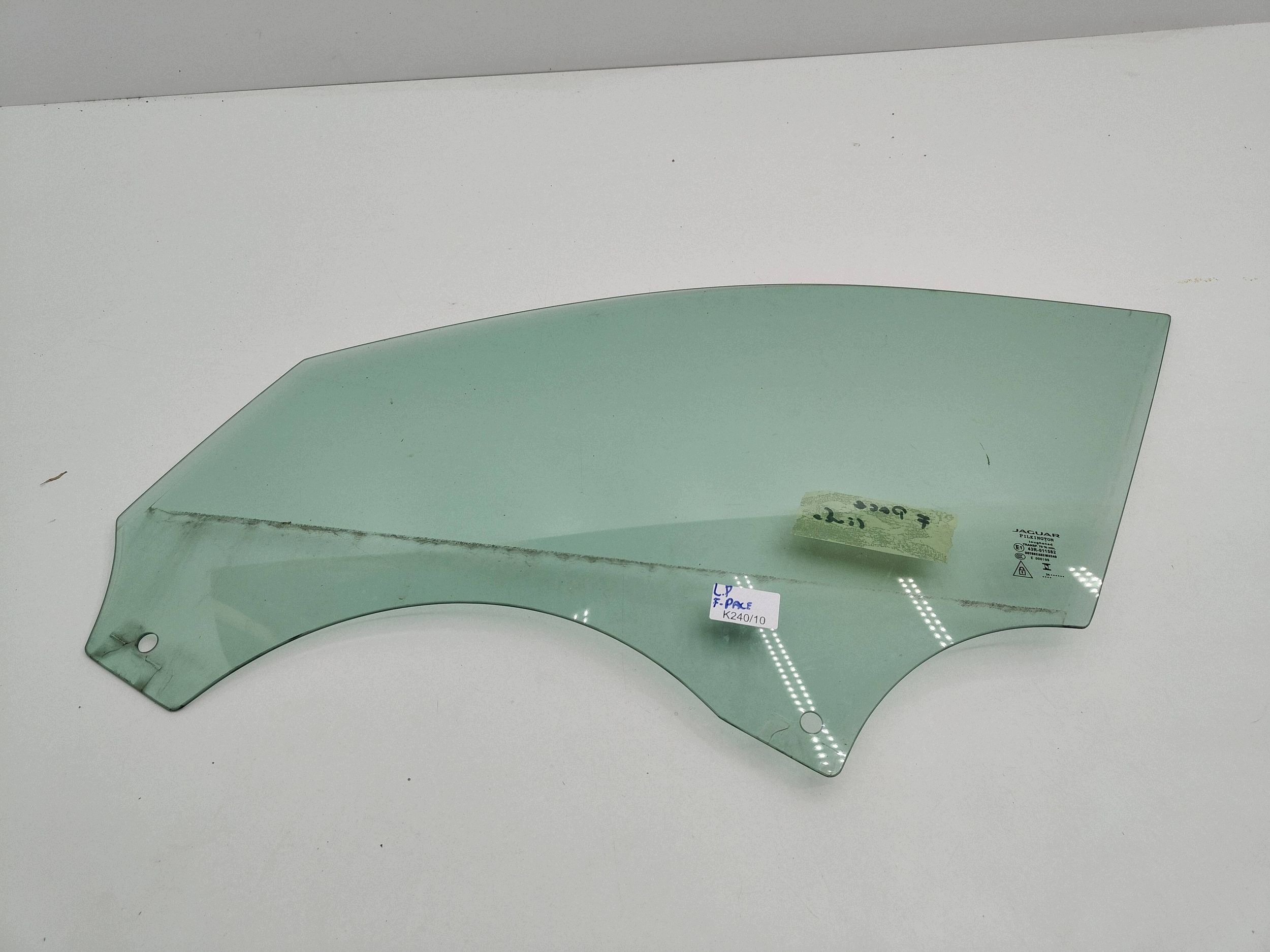 Jaguar F-Pace X761 Left Front Door Window