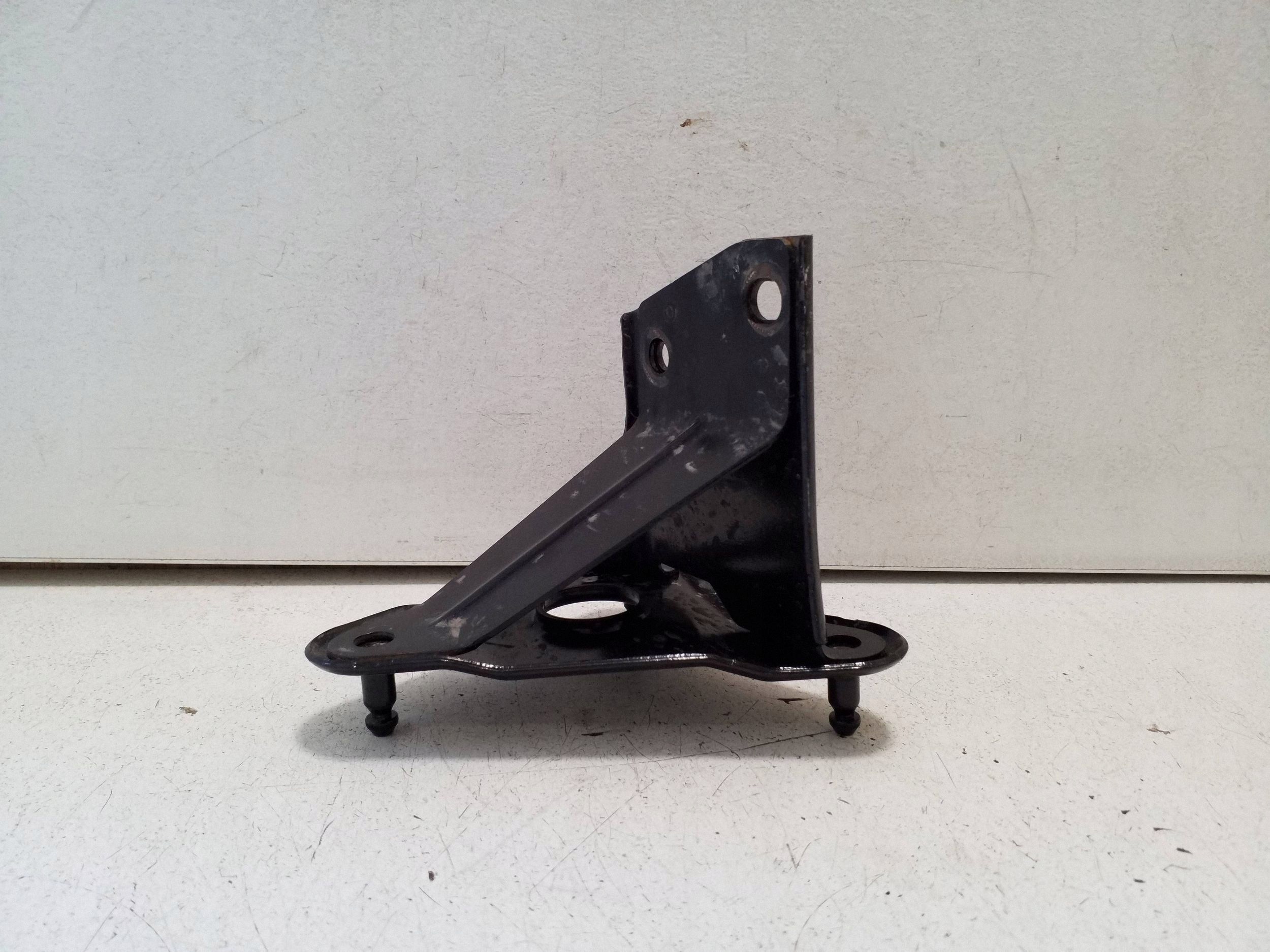 Cupra Formentor 2025 ABS Pump Bracket 5Q2614235L image 3