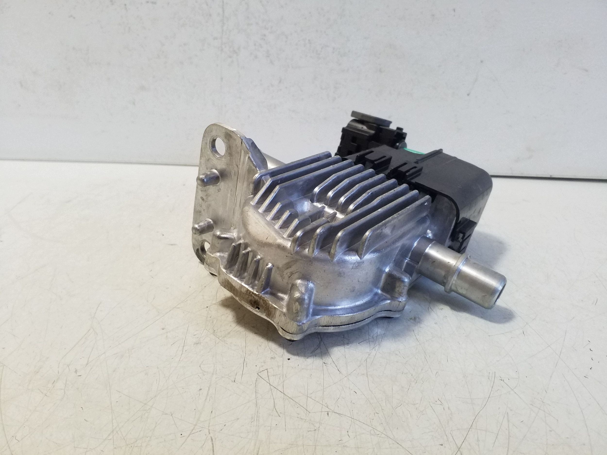 Toyota bZ4X Lämmityslaite 2307250188