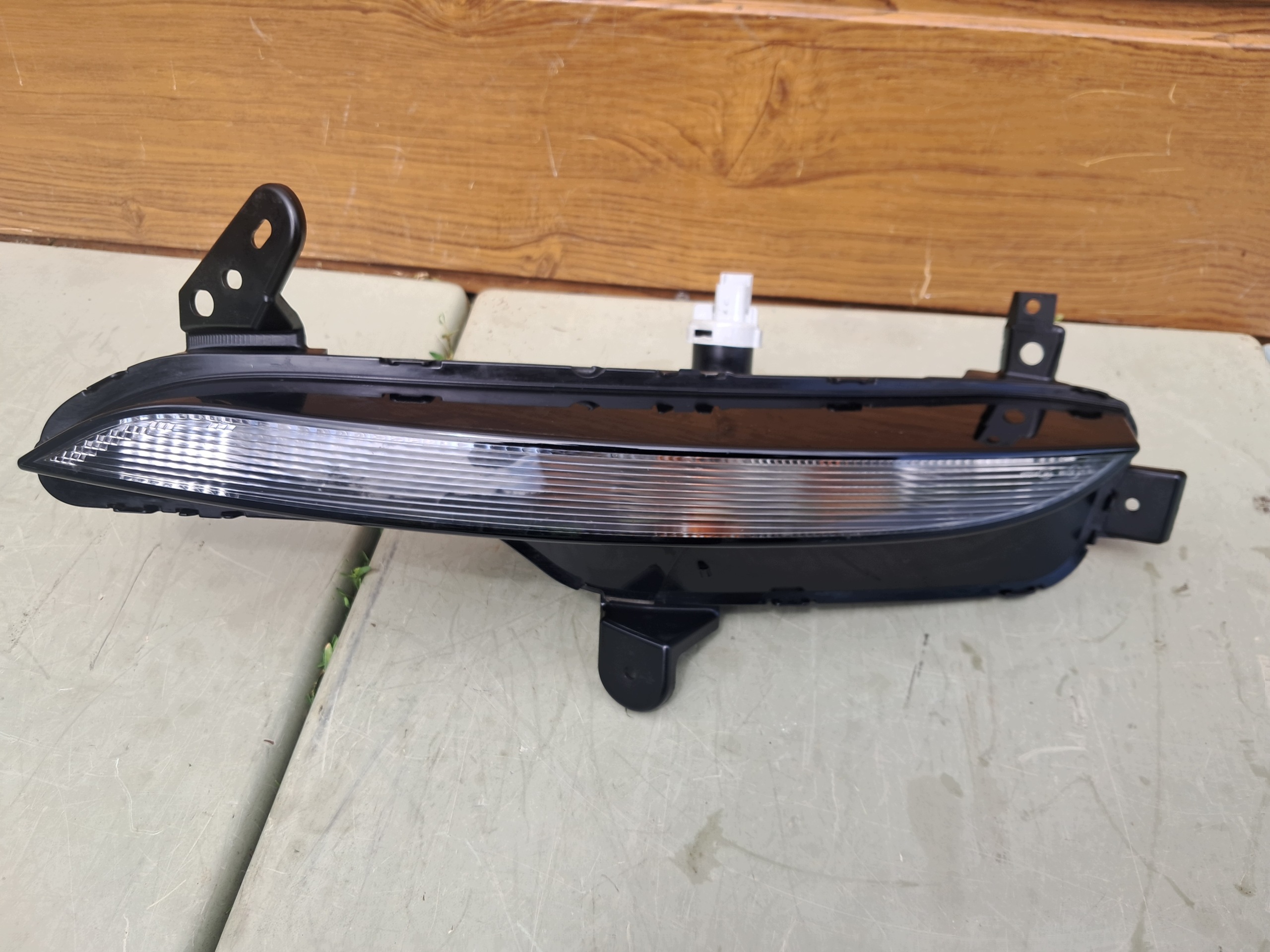 DIRECTION OF RIGHTS RENAULT MEGANE IV 261306376R
