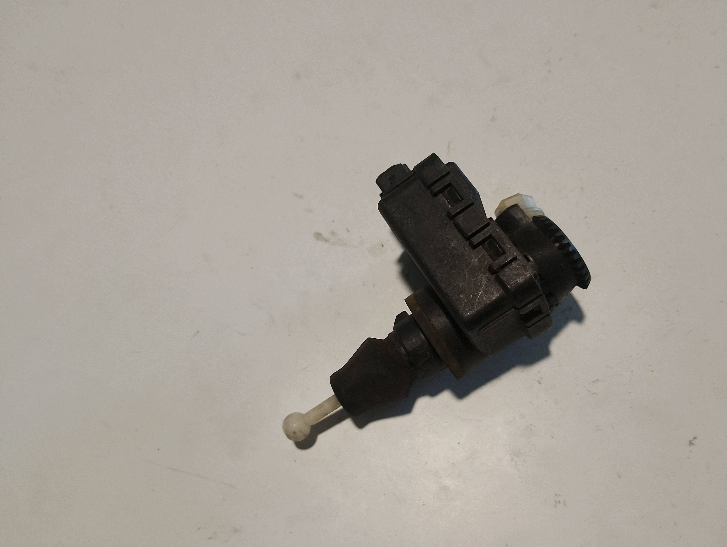 CITROEN Stellmotor Scheinwerferregulierung 0307852304 image 3