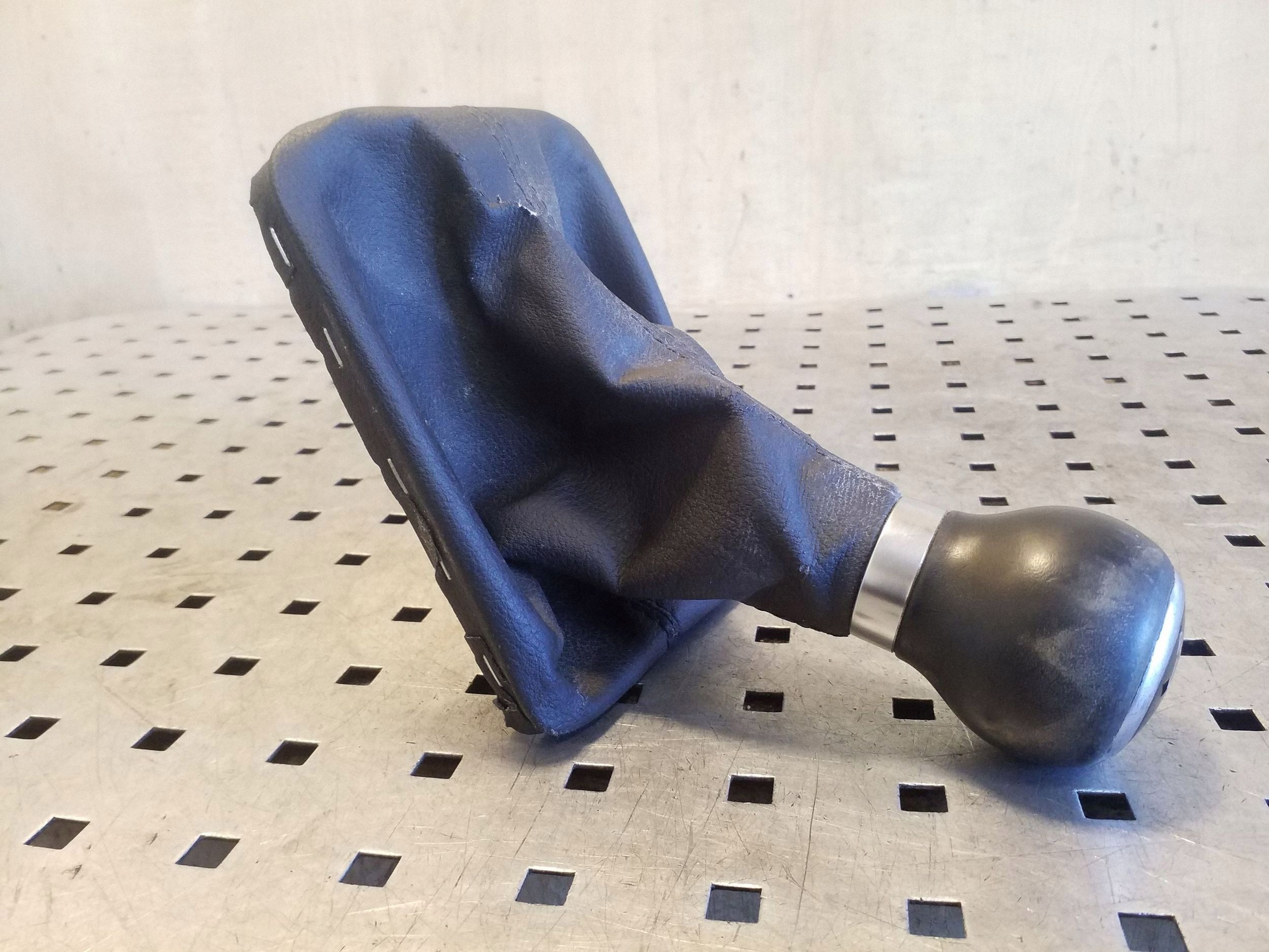 Pommel levier vitesse VW Passat B7 3AA711113C image 6