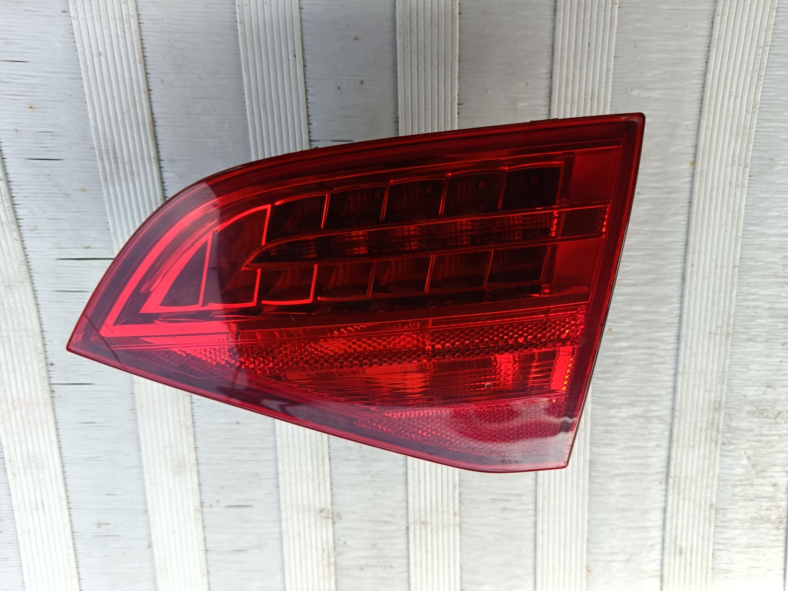 AUDI A4 B8 AVANT FEU ARRIÈRE INSERT 21602001 OE image 2