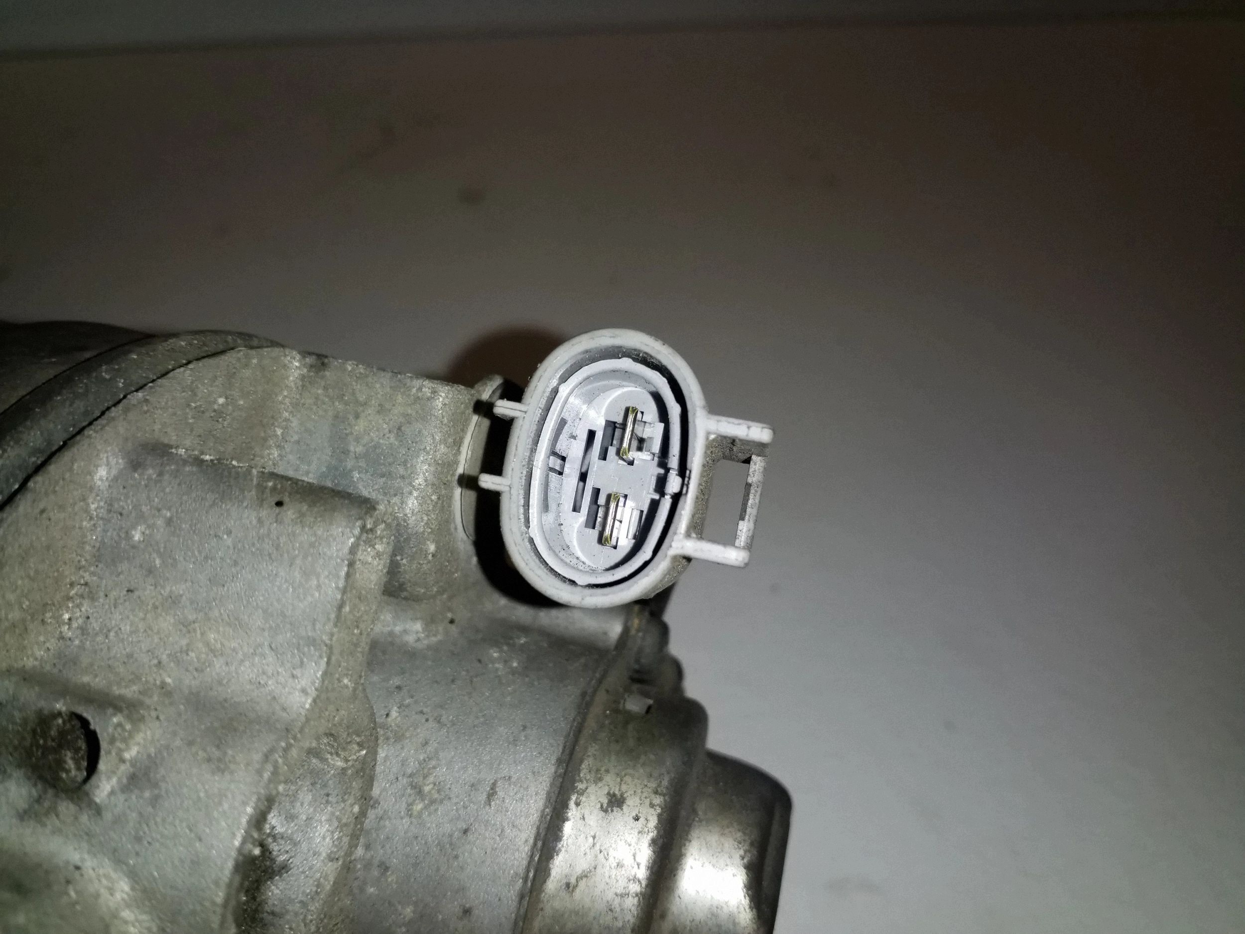 Mitsubishi Outlander Bränslefilter OEM VAL228660 image 8