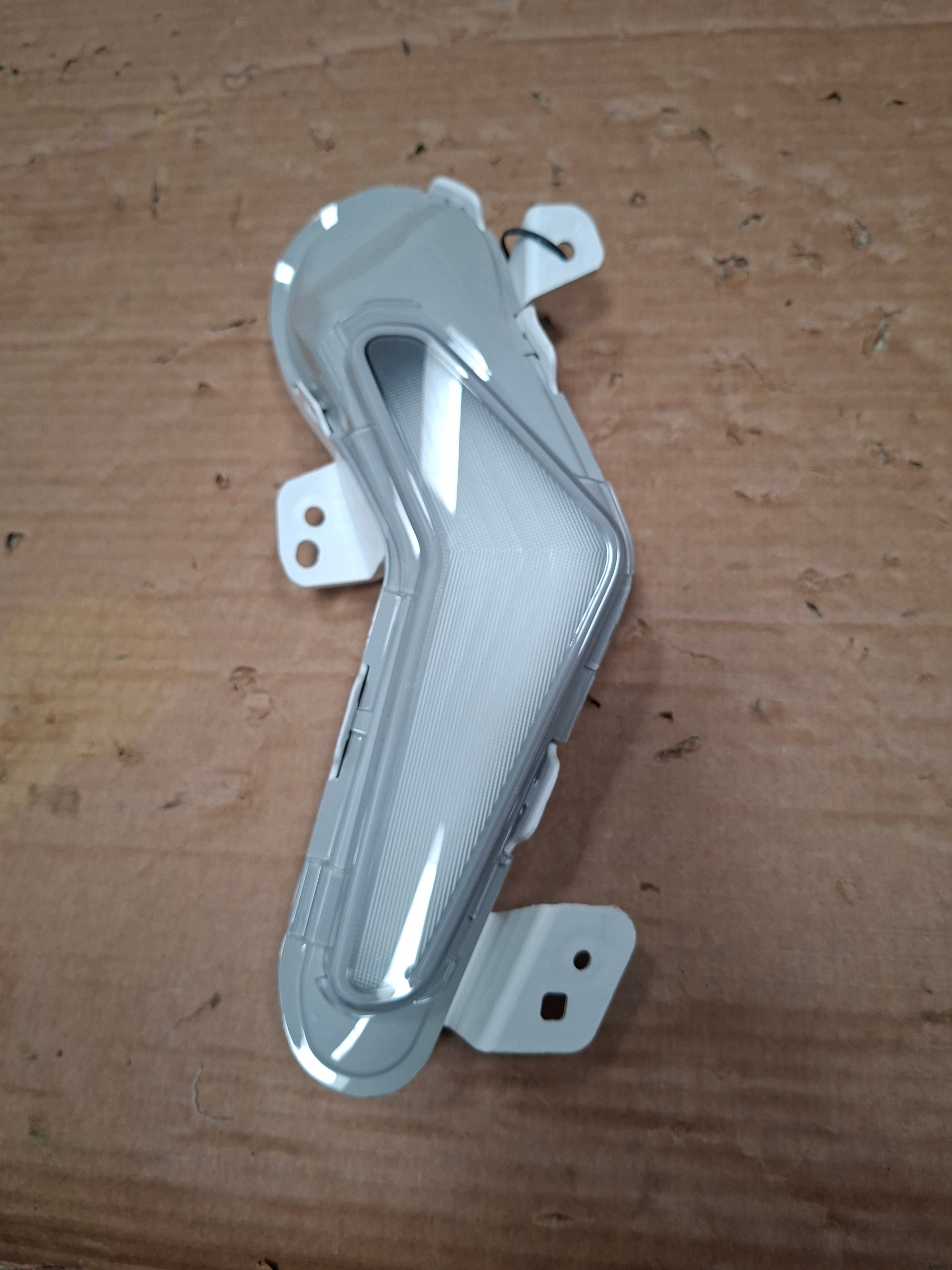 Phare LED DRL Droit Avant VW ID.7 14B941055 image 2