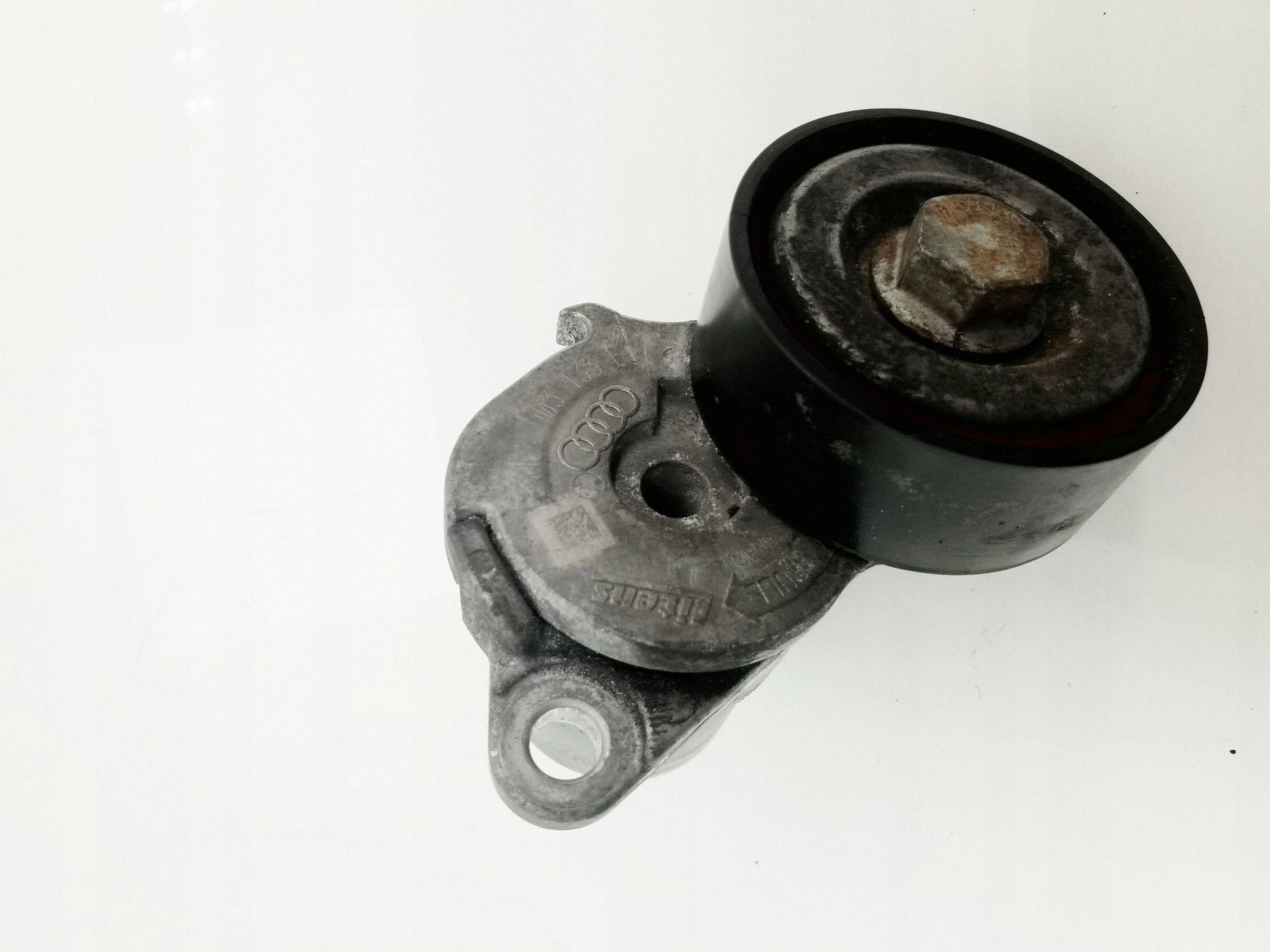 Tensor correa VW Jetta IV 1.8 TSI CPR usado image 2