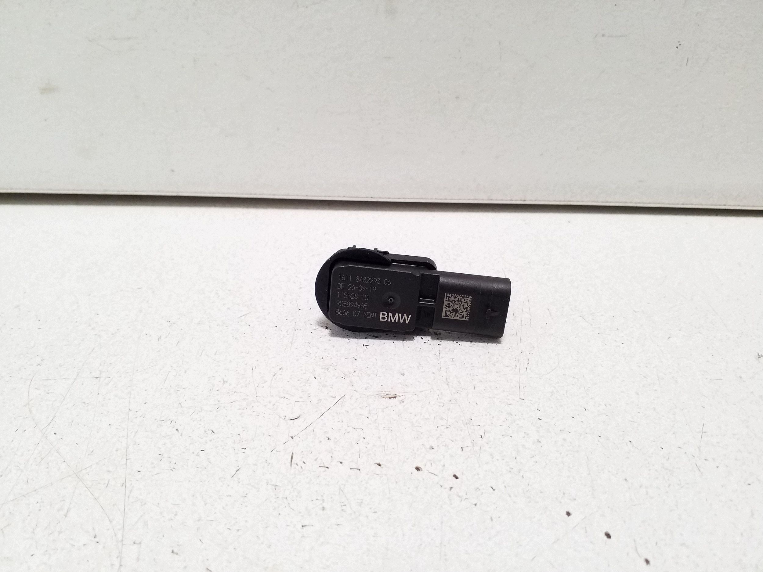 BMW 3 G20 G21 Kraftstofftemperatursensor 16118482293 image 2