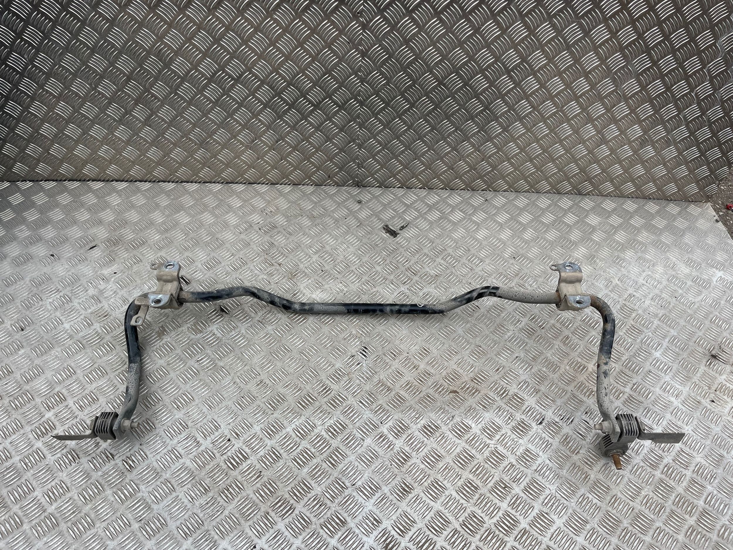 Opel Vivaro Rear Stabilizer Bar OEM VAL321238