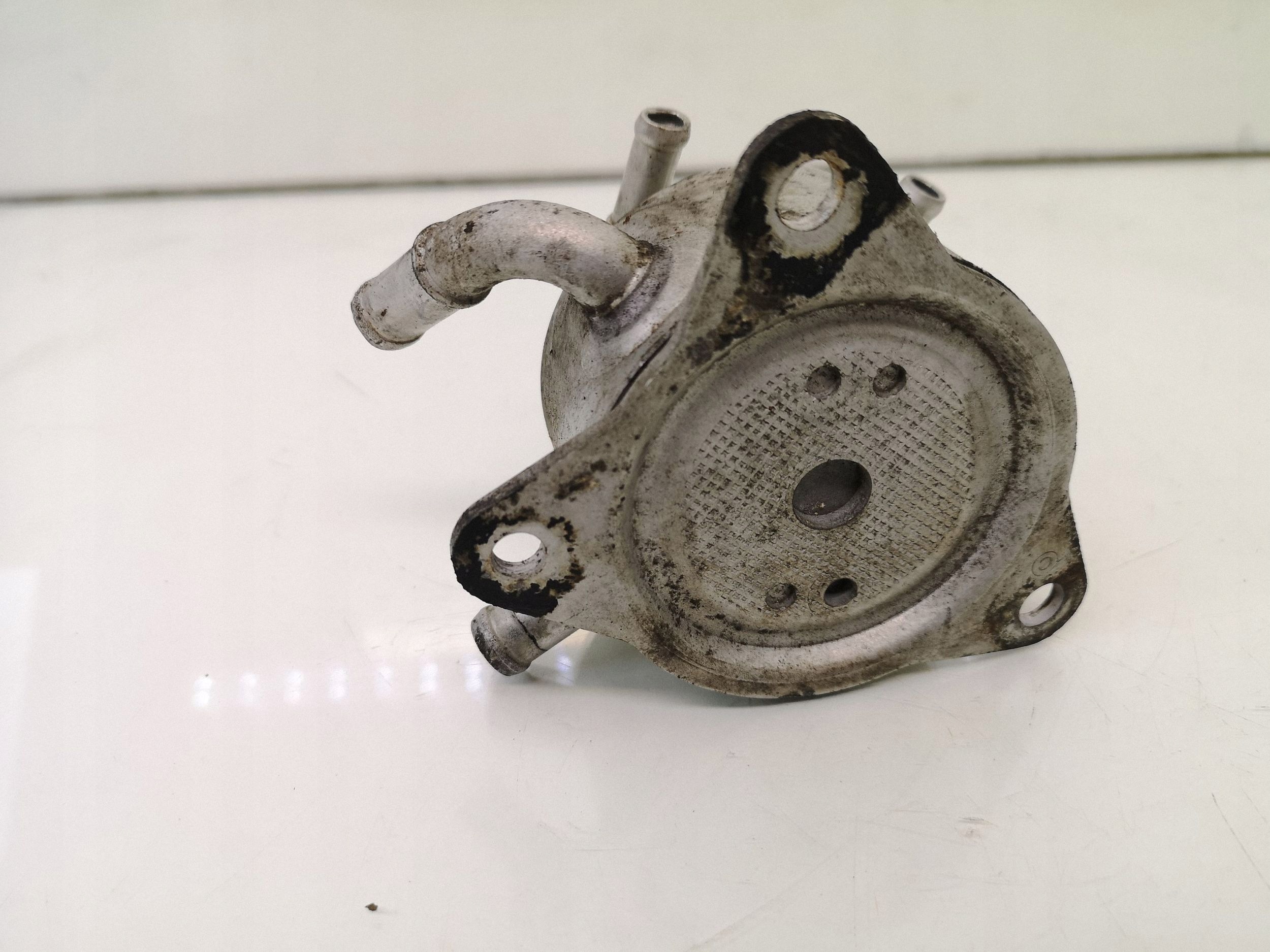 Toyota Avensis T250 Getriebeölkühler 1241006310 image 3