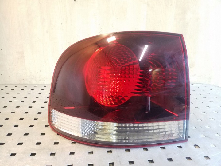 Achterlicht links VW Touareg Lift 7L 07-10 7L6945095R