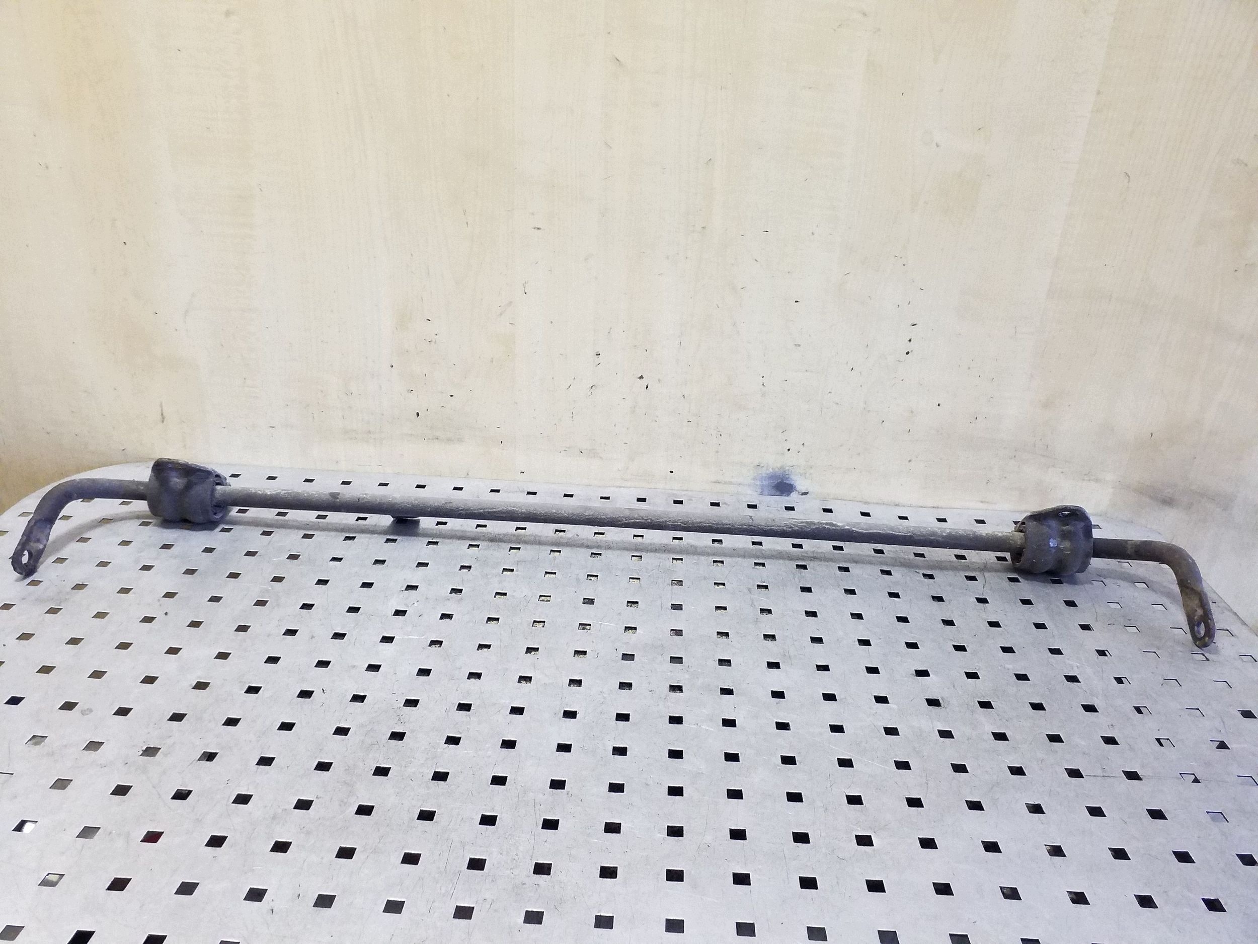 KIA SOUL Rear Stabilizer Bar VAL206228 Used OEM