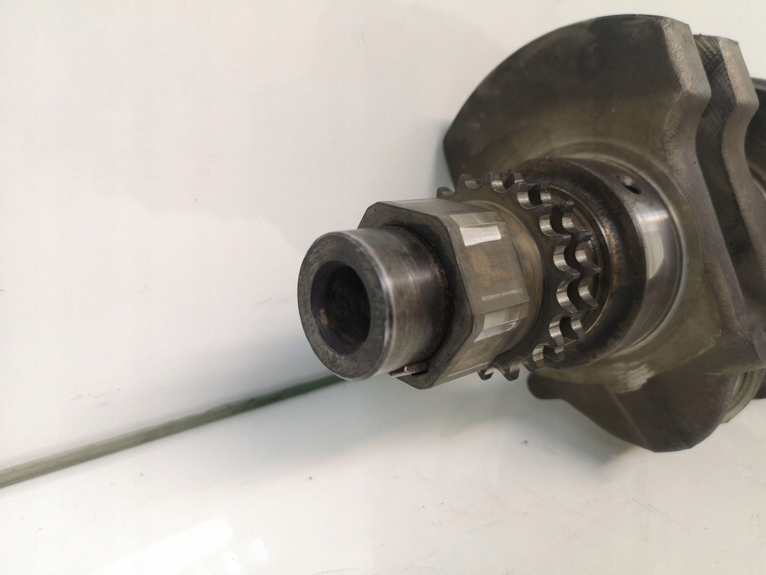 Kampiakseli Opel Omega B 2.0 2.2 DTI 90400177 image 9