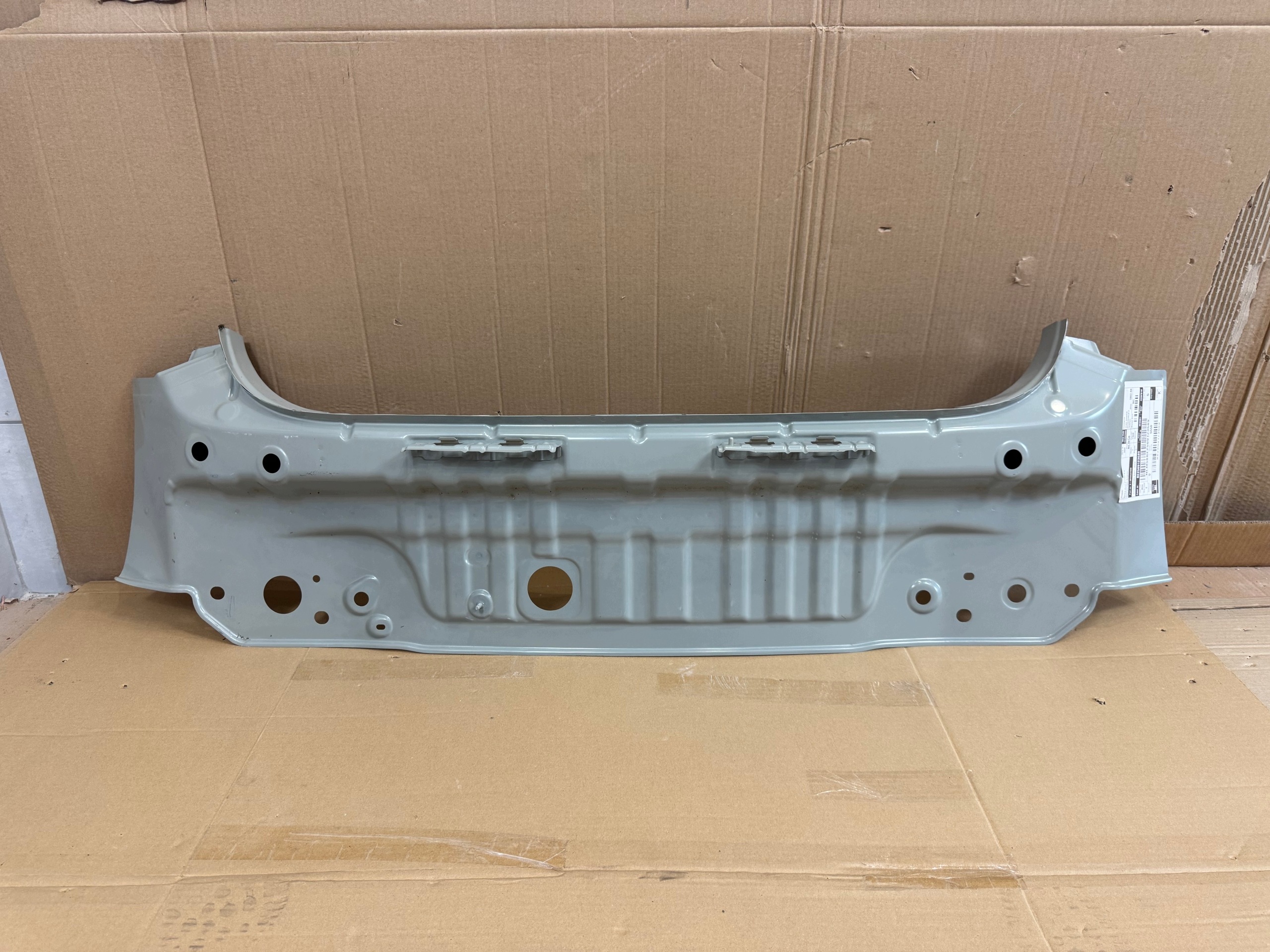 Kia Niro II takapalkki 69100AT000 image 2