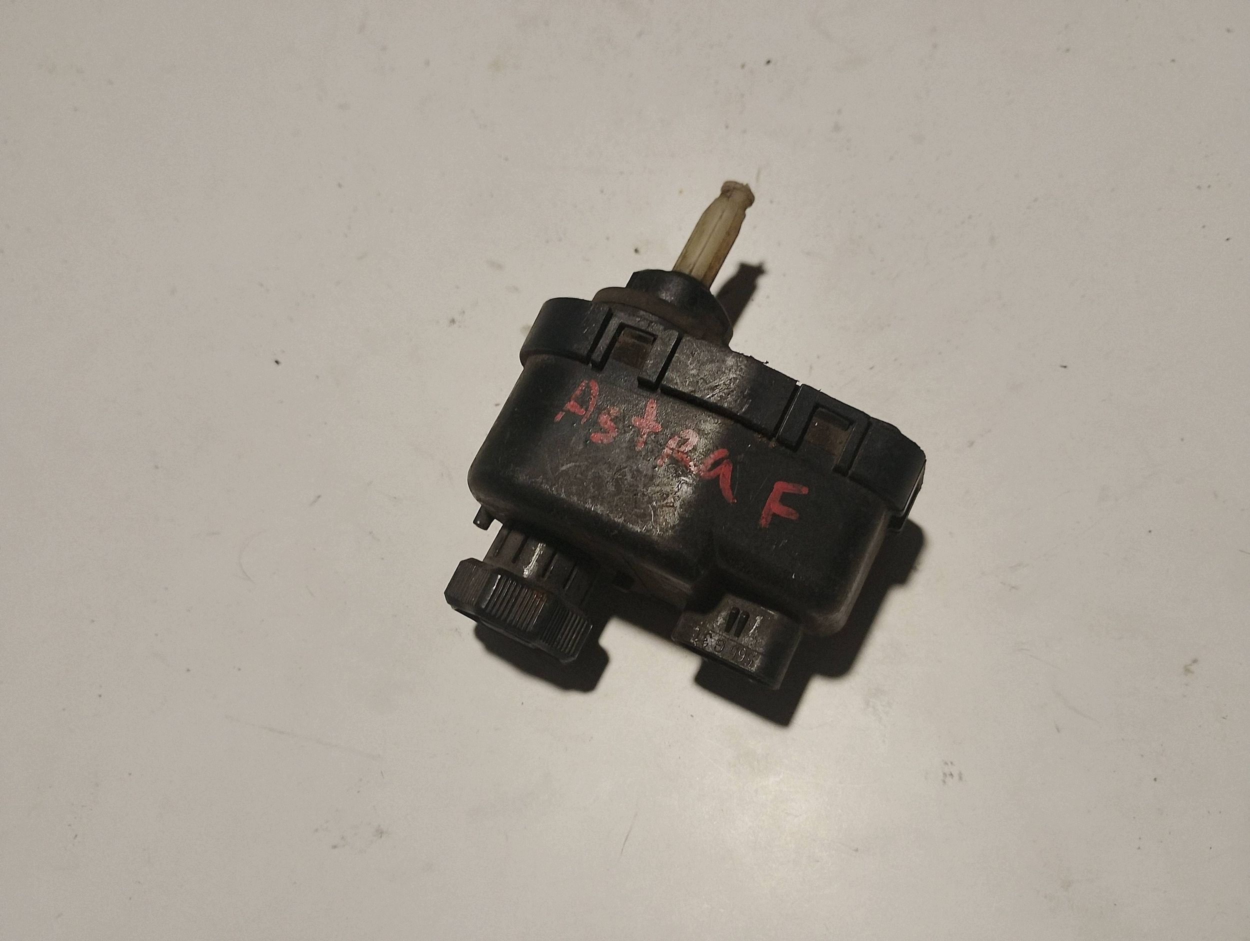 Audi Ajovalojen Säätömoottori 0307851325
