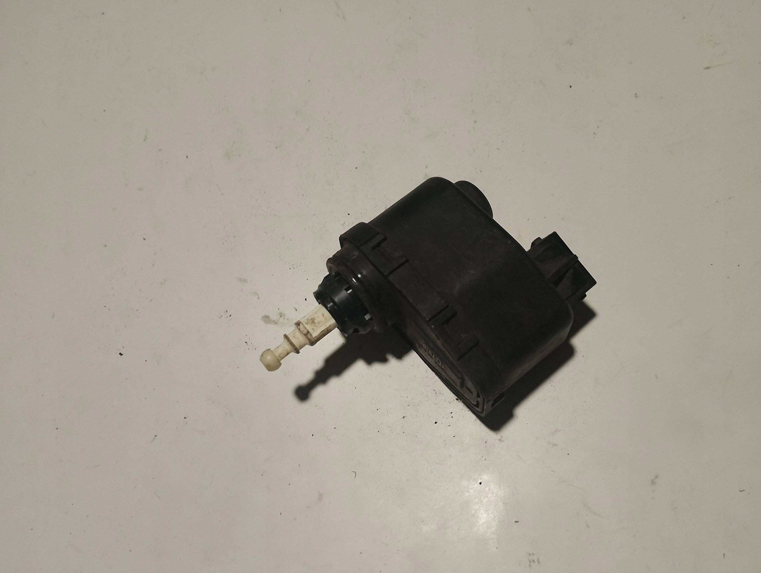Scheinwerfer-Stellmotor VW Golf III Vento image 3