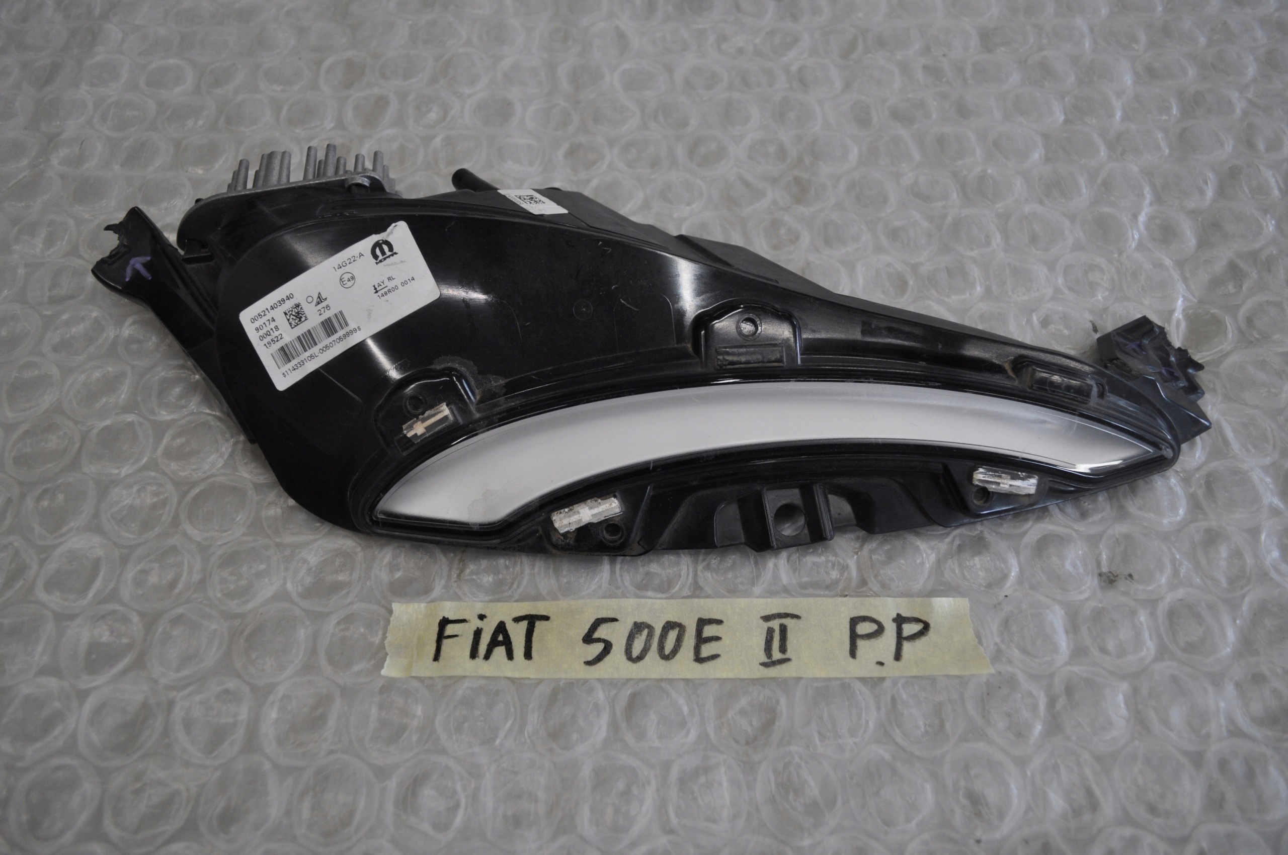 Fiat 500e Feu LED DRL Droit 00521403940 image 2