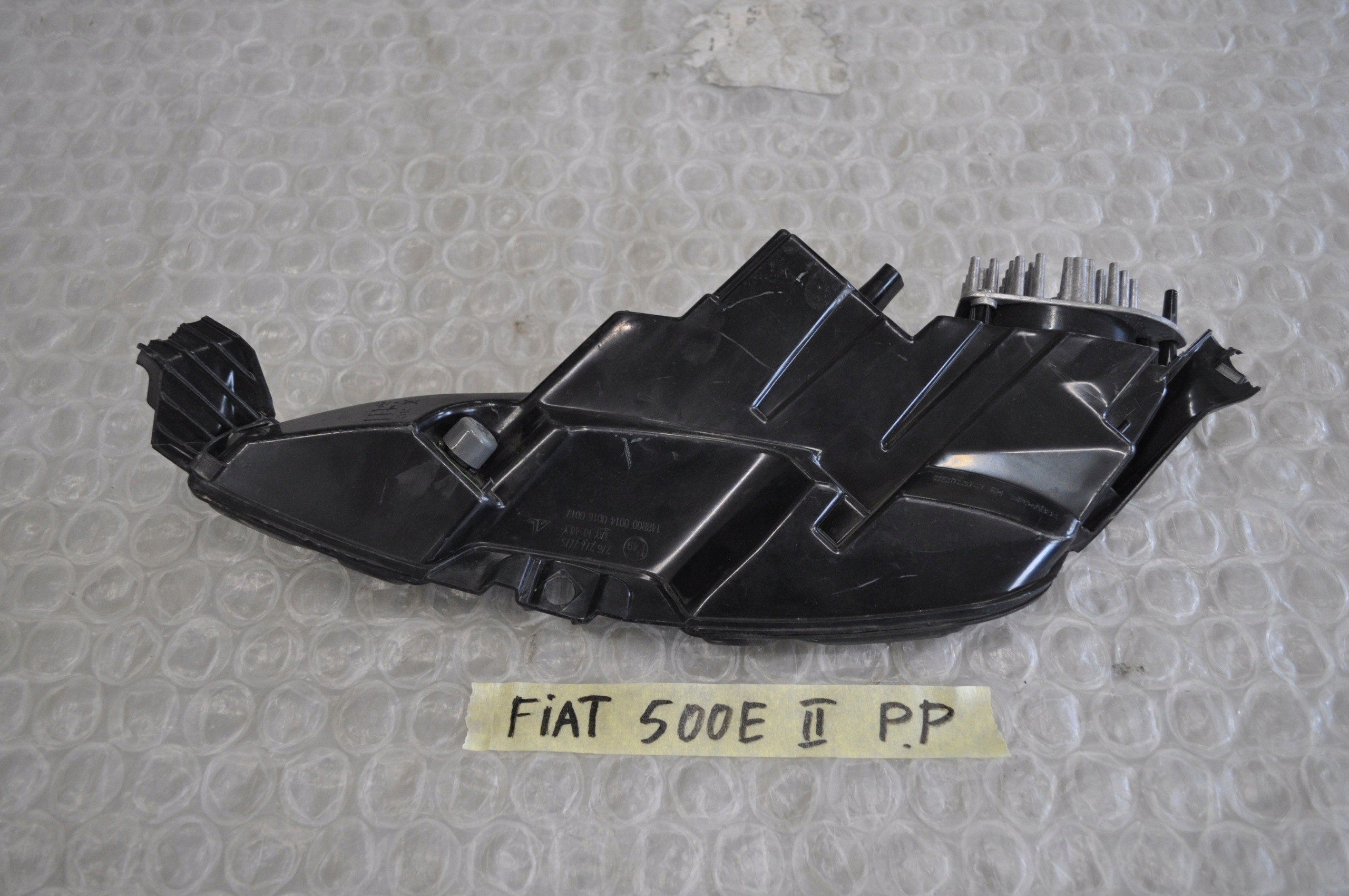 Fiat 500e Feu LED DRL Droit 00521403940 image 3