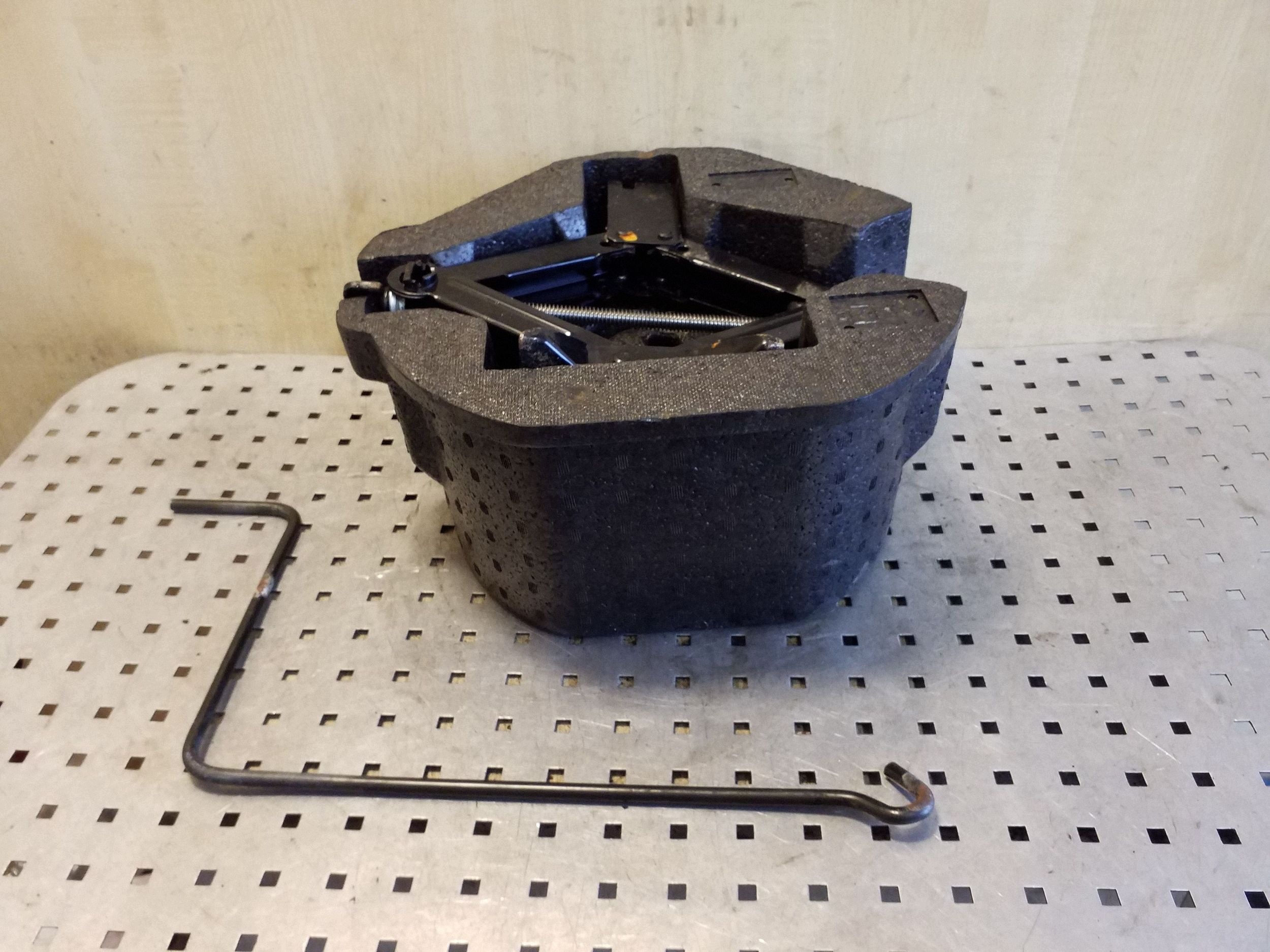 SUBARU OUTBACK DEPARTMENT image 3