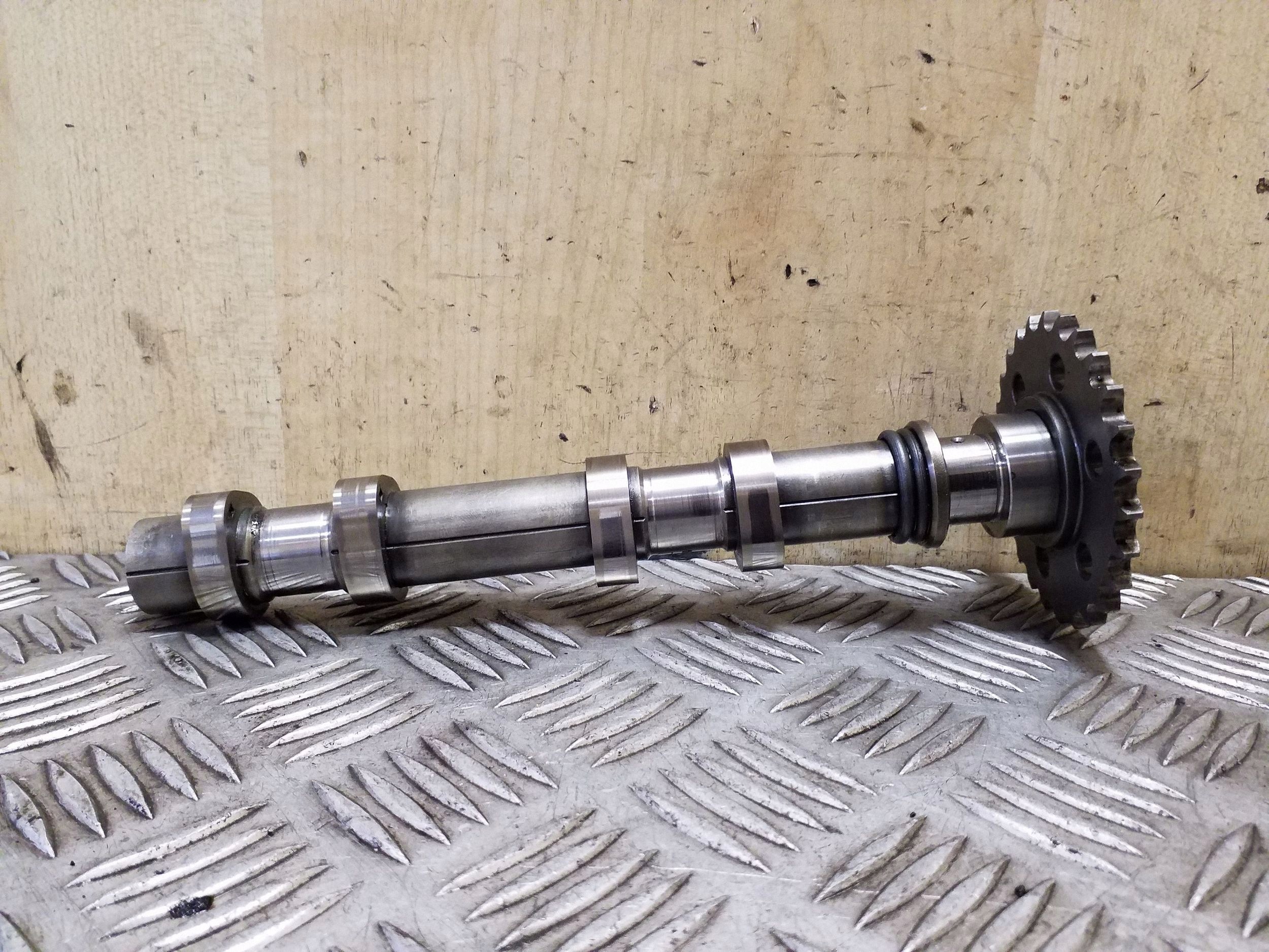 Eixo de comando usado Subaru Outback BR 2.0D 110kW image 8