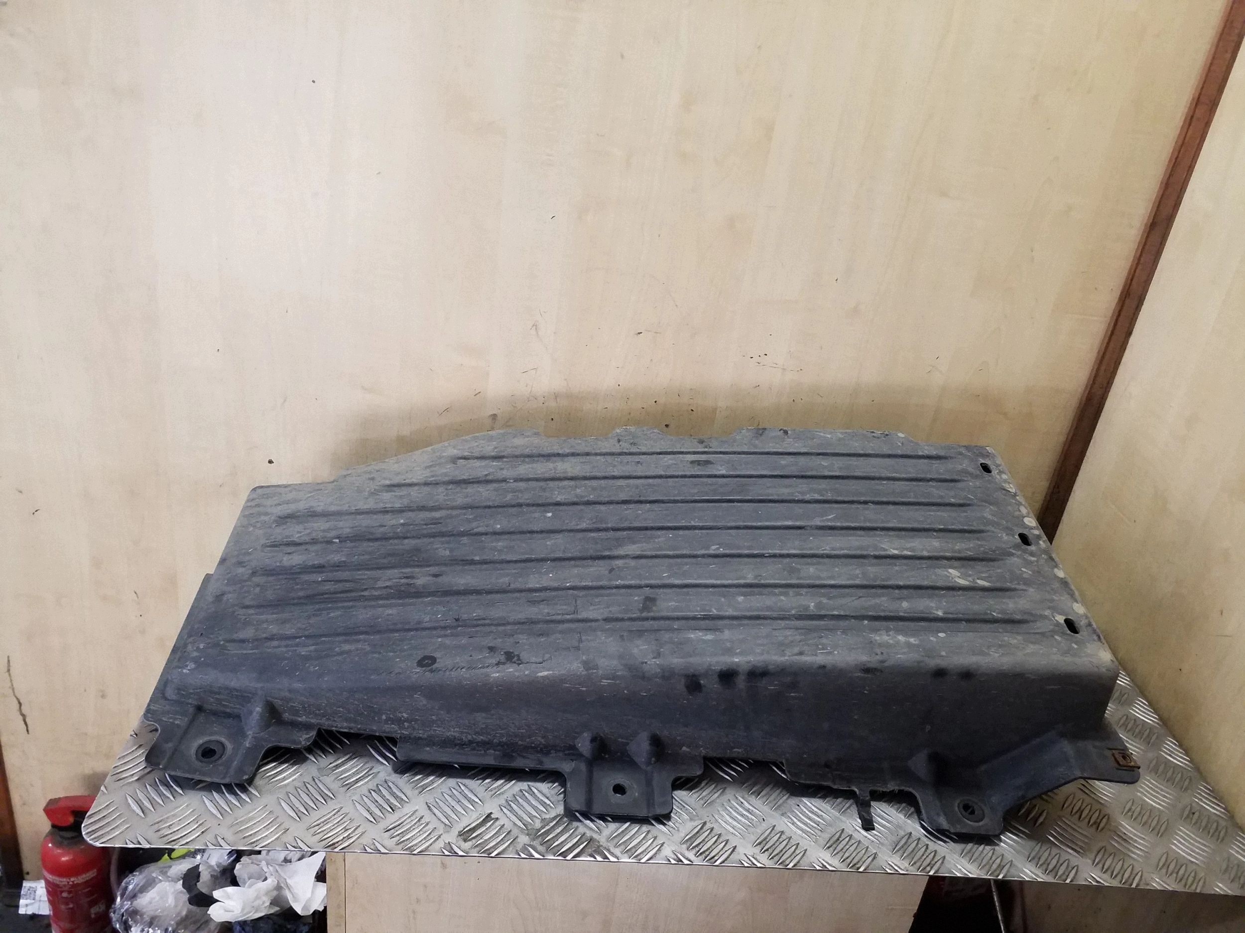 Land Rover Range Rover Sport L494 Gearbox Cover DK62100B12AB
