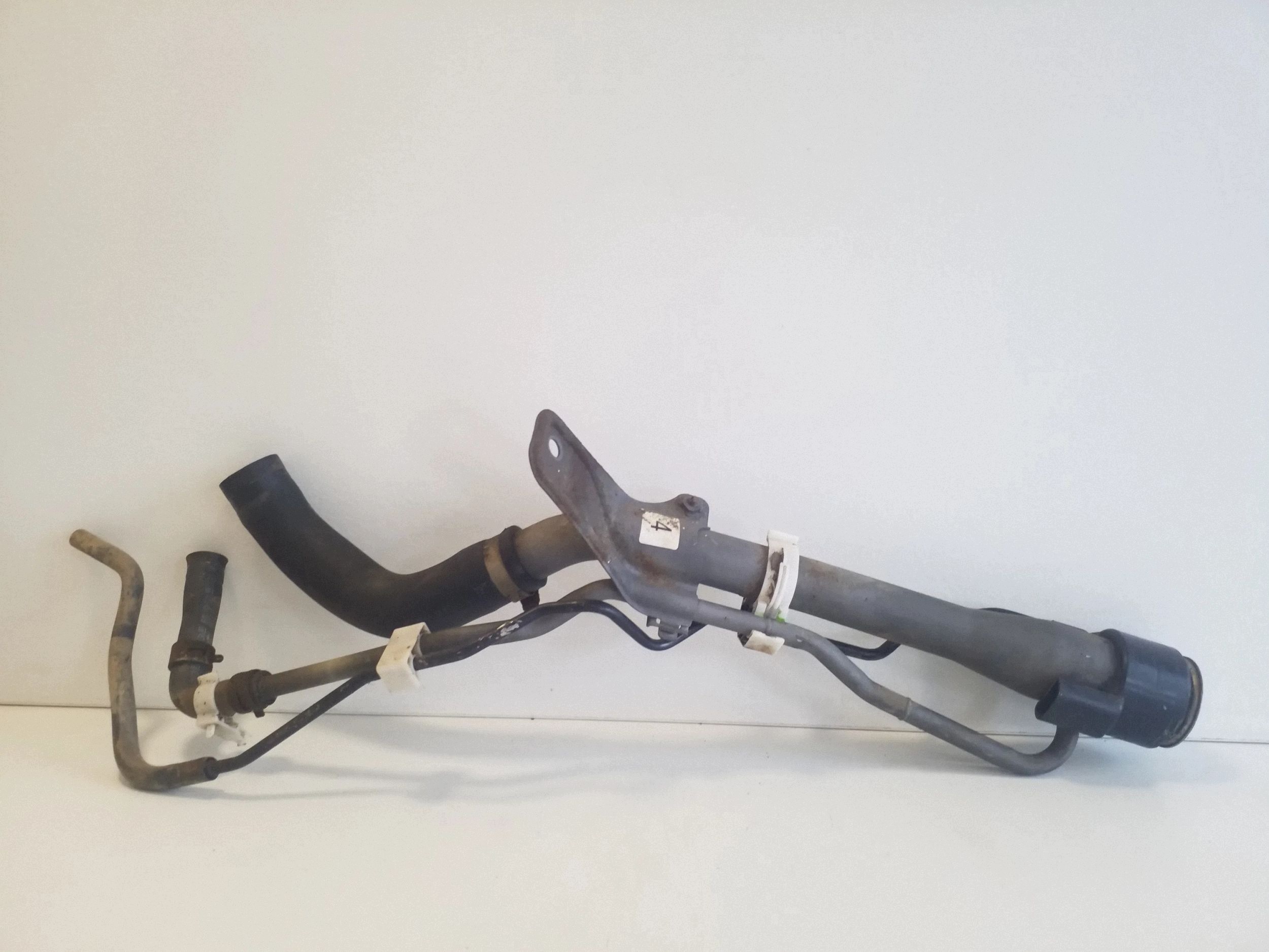 Toyota Hilux AN120/AN130 Kraftstofftankdeckel OEM VAL230644