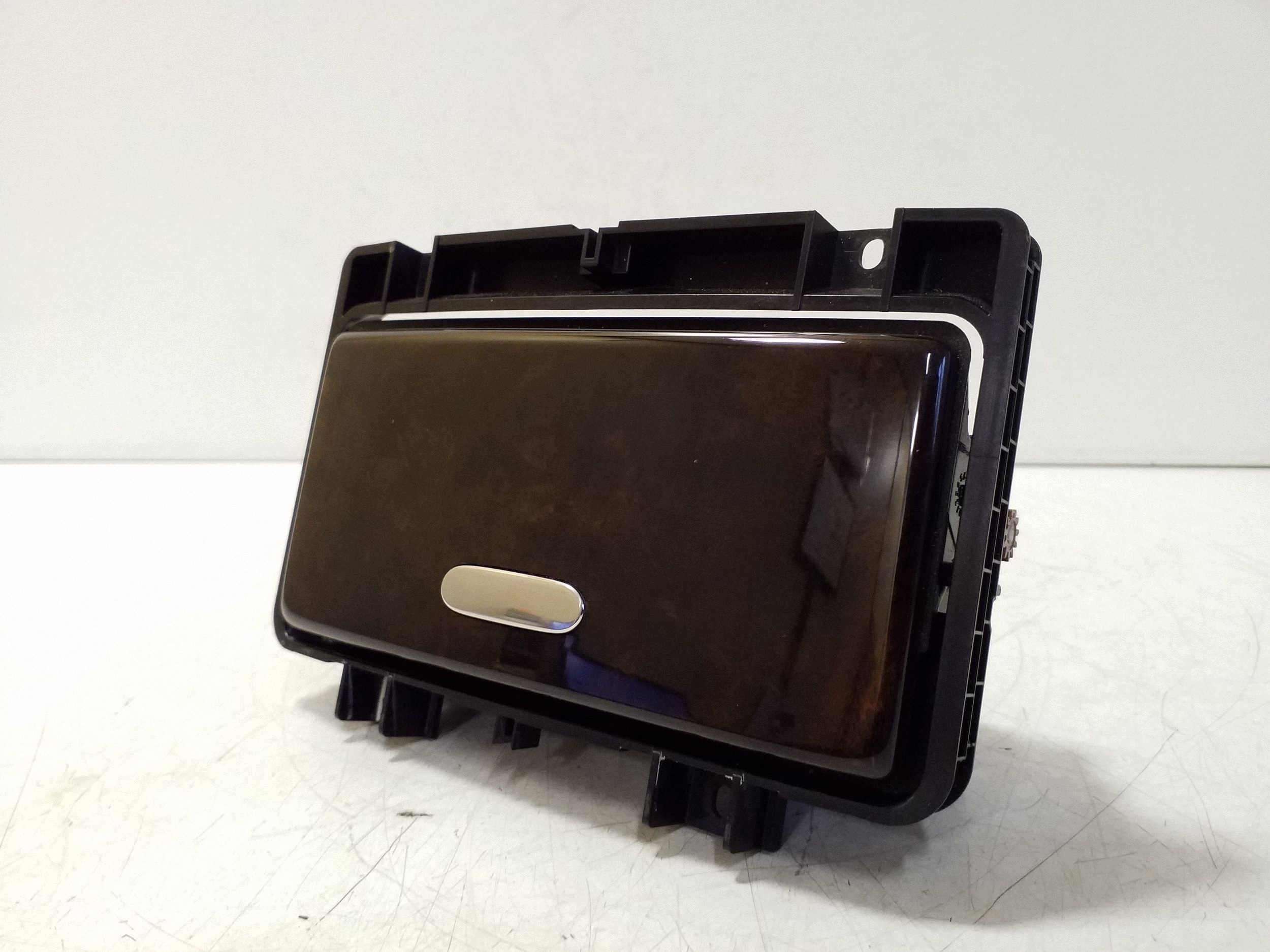 Cenicero delantero Bentley Continental 3W0863075G image 2