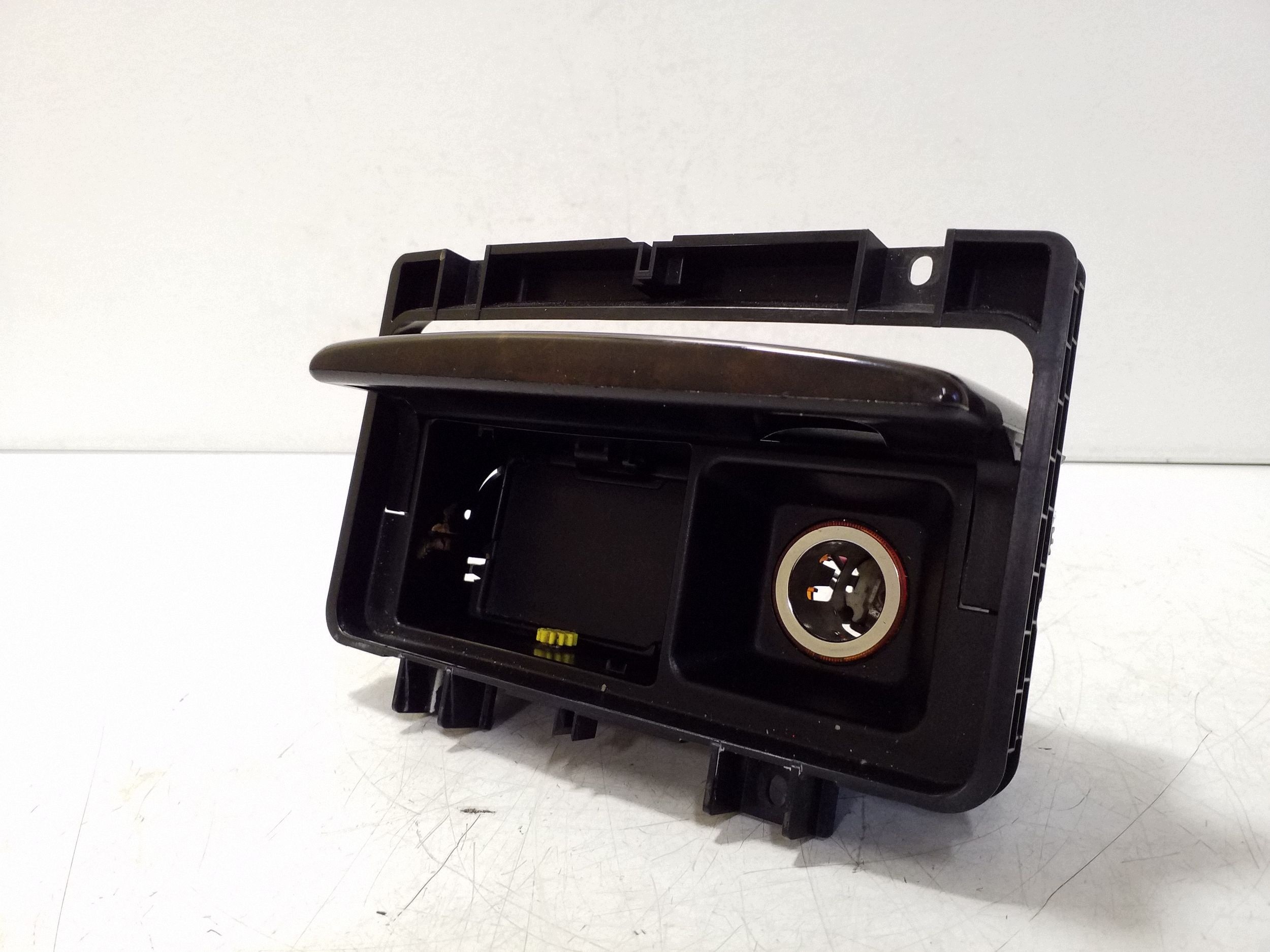 Cenicero delantero Bentley Continental 3W0863075G image 3