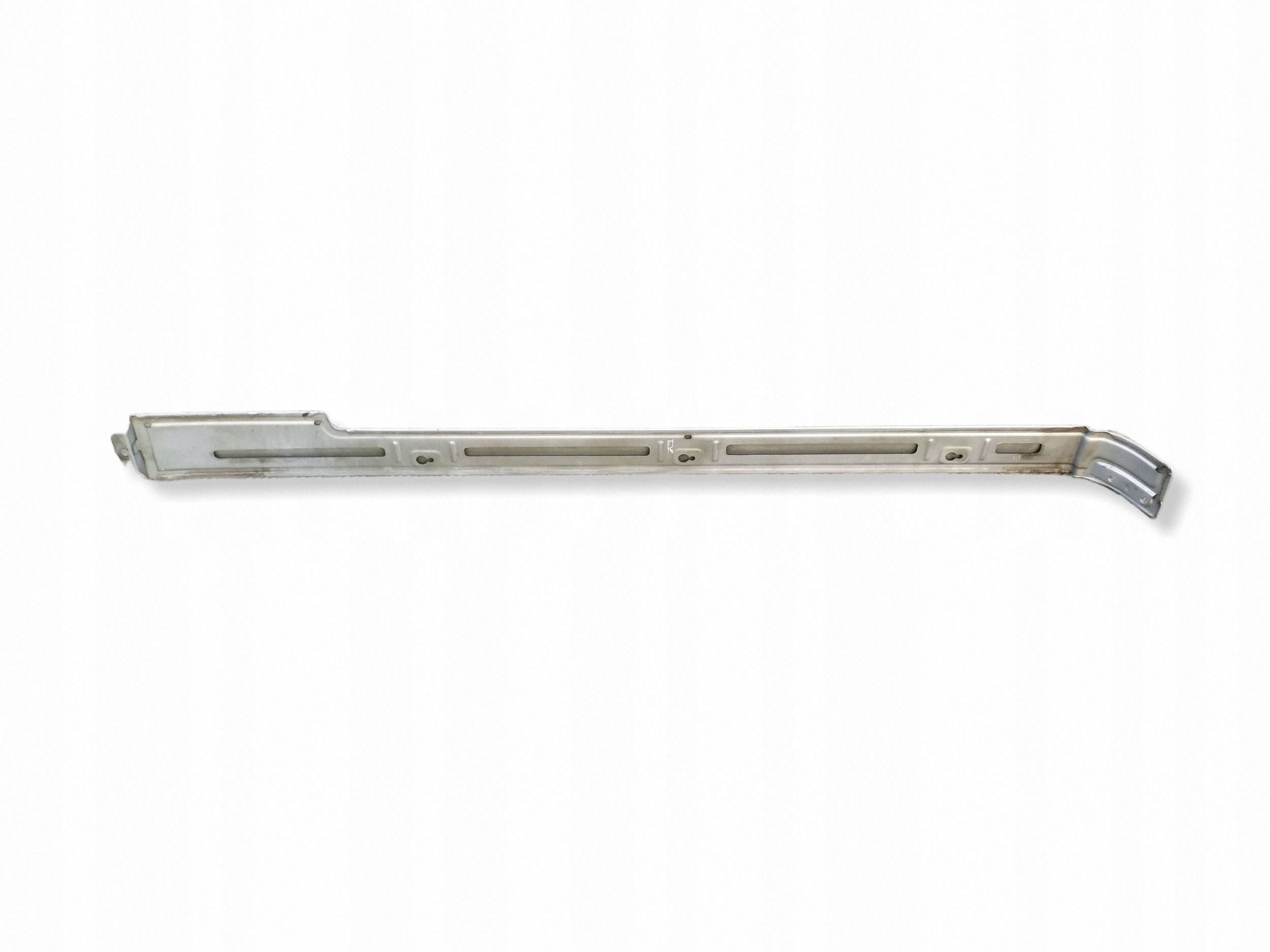 MERCEDES VITO VIANO W447 Maskownica szynowa prawa A44700370
