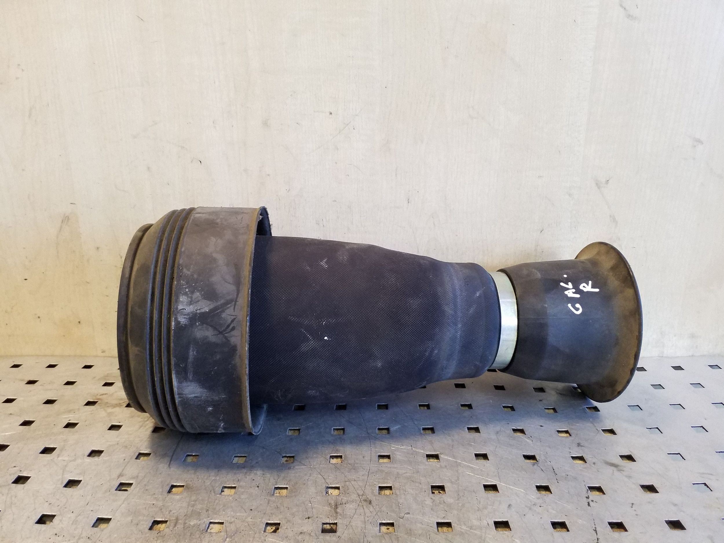 BMW X6 E71 Air Spring Rear Right VAL116596 image 2