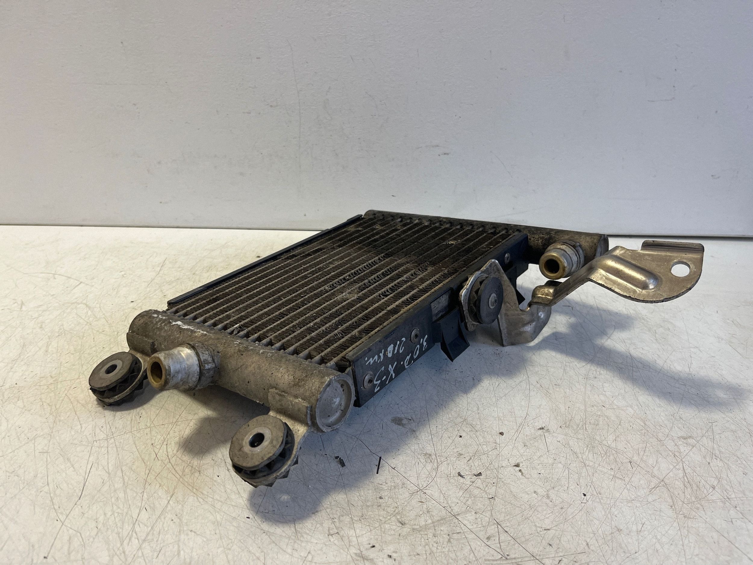BMW X3 E83 Lisäjäähdytin 3449182 image 3