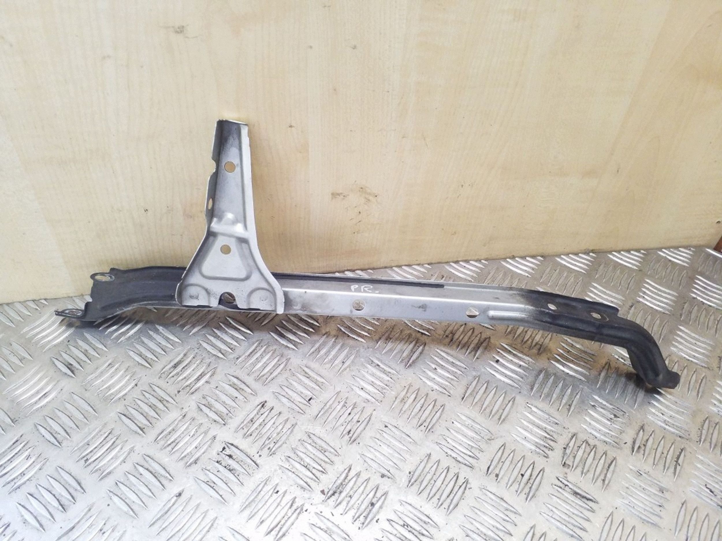 TOYOTA AVENSIS VERSO OTHER PART OF CAROSERIA