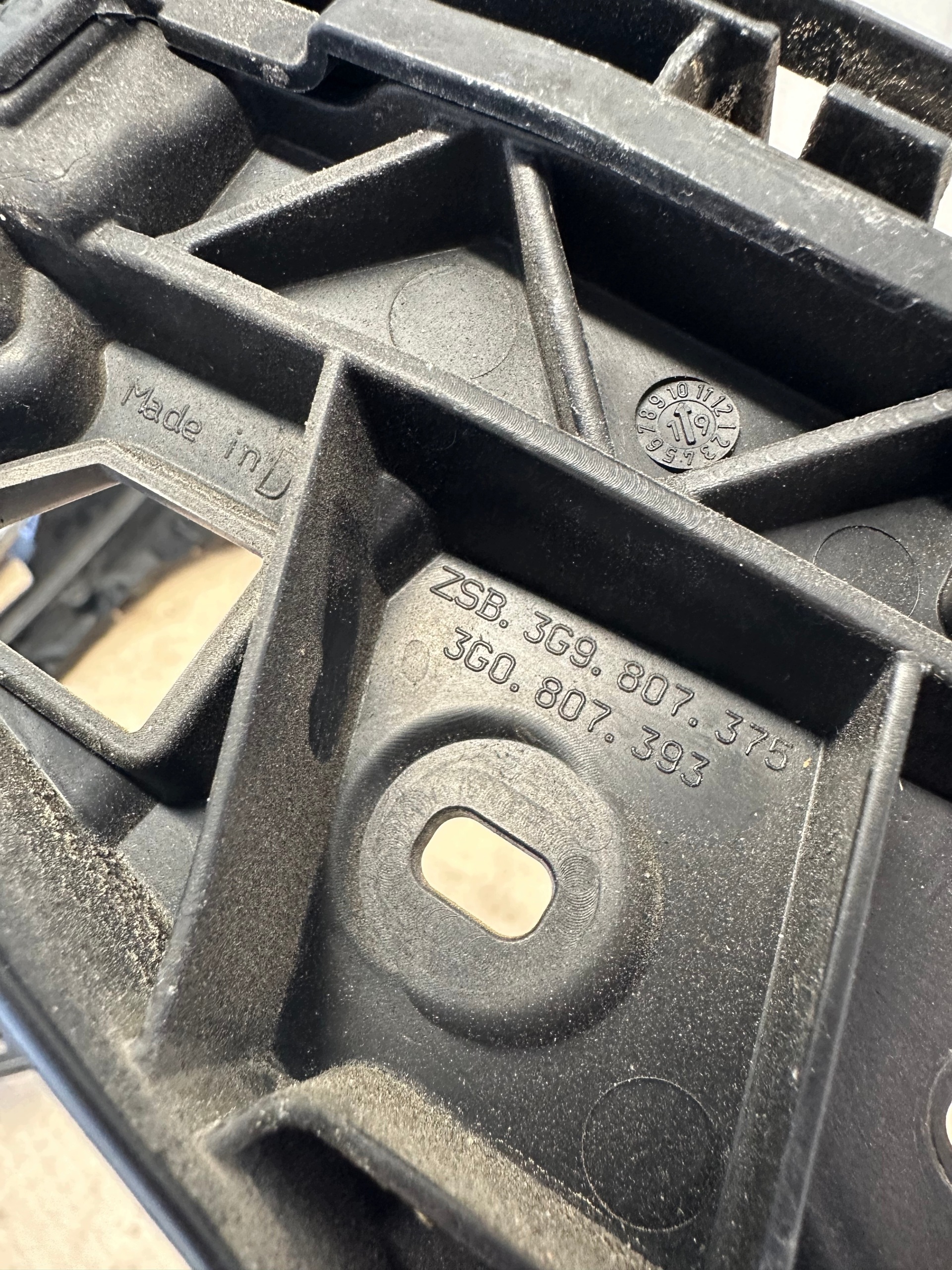 Supporto Paraurti Posteriore Destro Passat B8 image 3