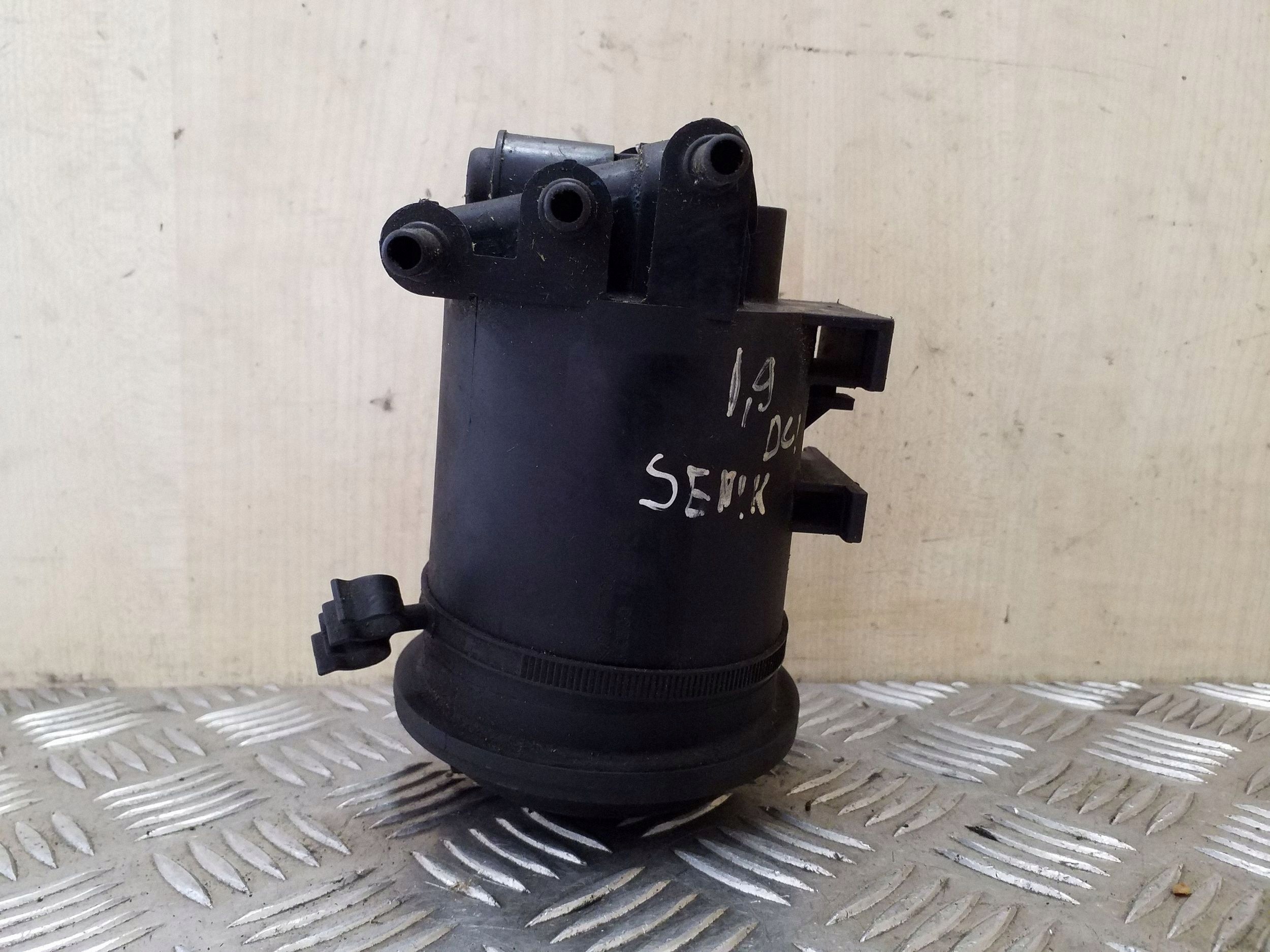 Filtre à carburant Renault OE 77 00 109 585 image 2