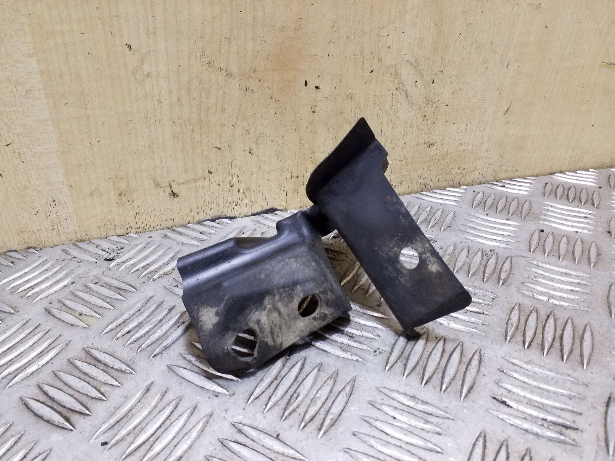 Parts of SUBARU XV bodywork ( GP ) 96072FJ010 2.0L diesel 108kW 2013
