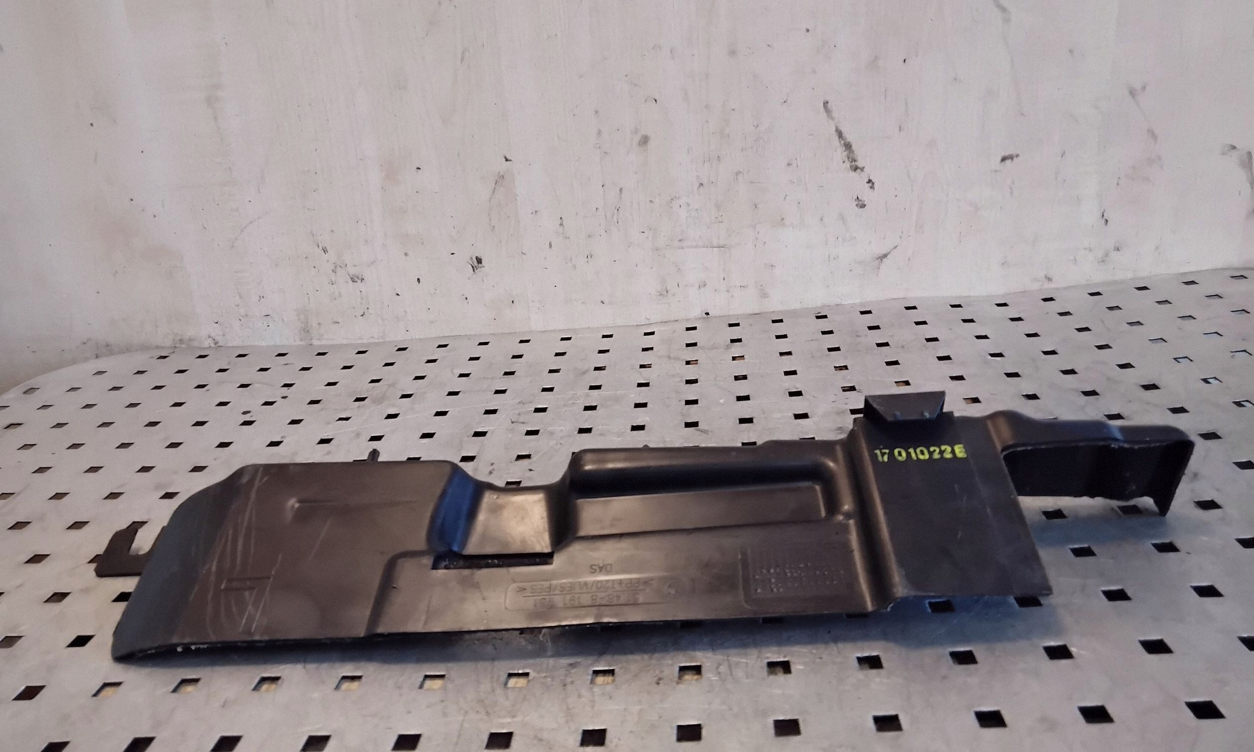 Parts of BMW X5 (E53) 51488191731 3.0L diesel 160kW 2005