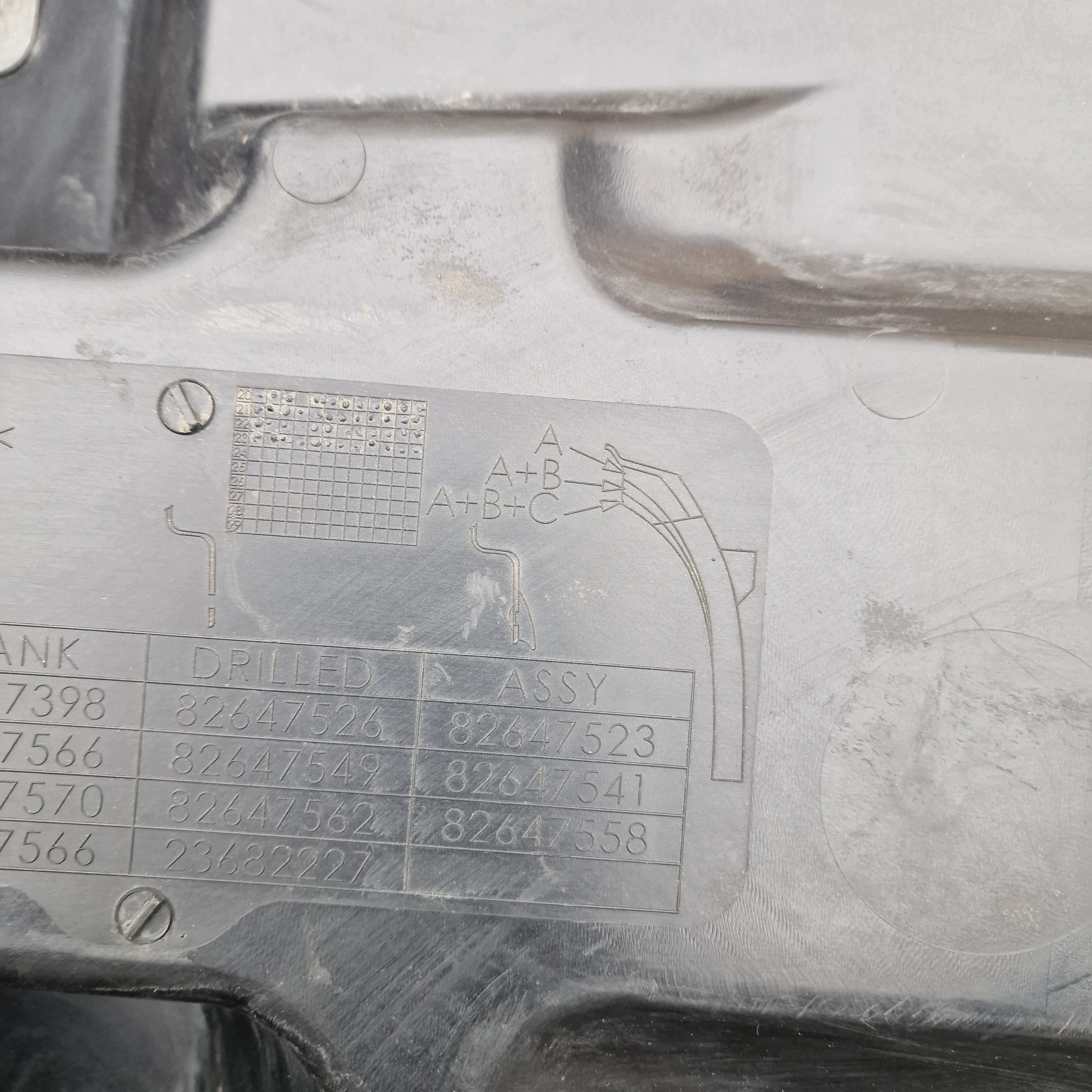 Renault Range T Spatbord Wielkast Rechts image 5