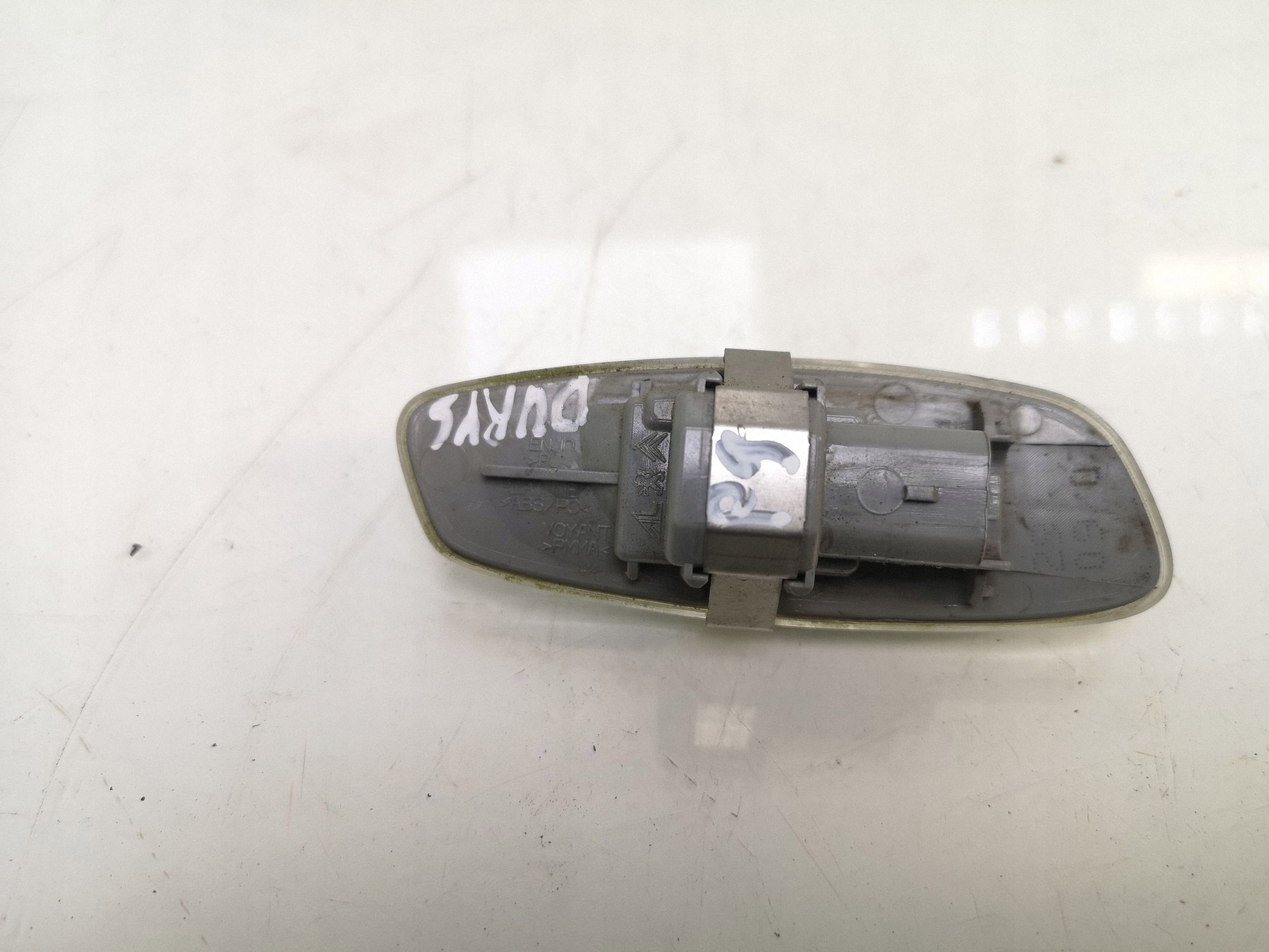 2010 Peugeot 308 Direction indicator in mirror 968005180