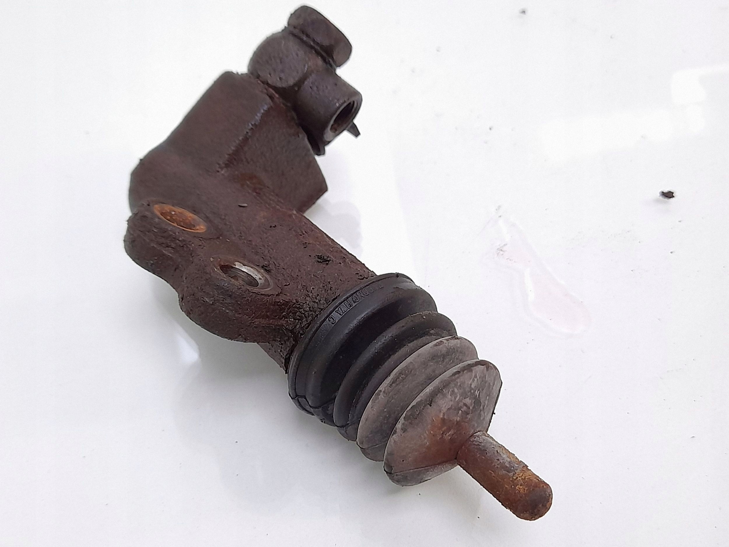 Hyundai ix35 2011 Kytkinpumppu FRC39159