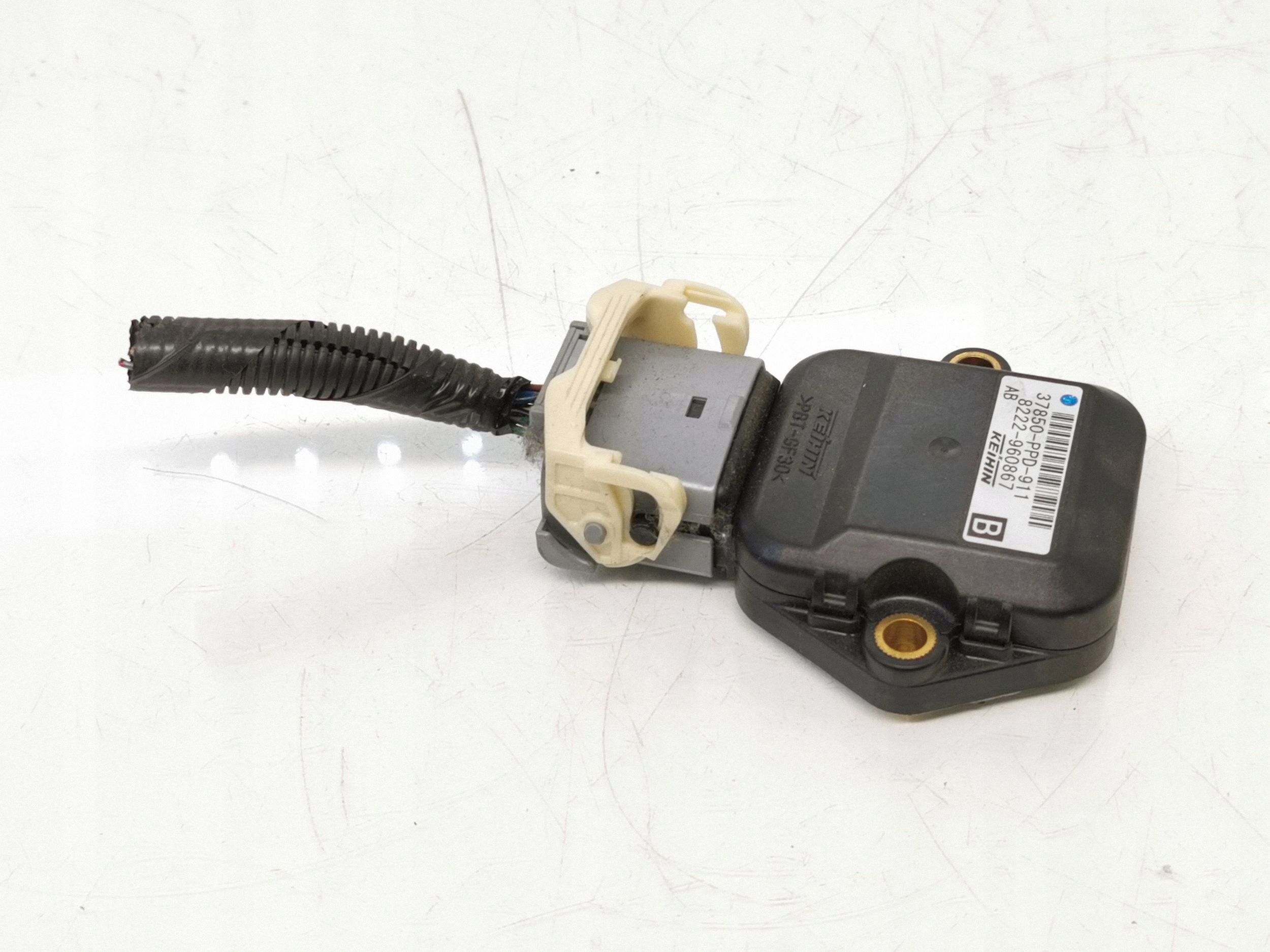 Honda CR-V 2006 ESP Control Unit 37850PPD911 image 2