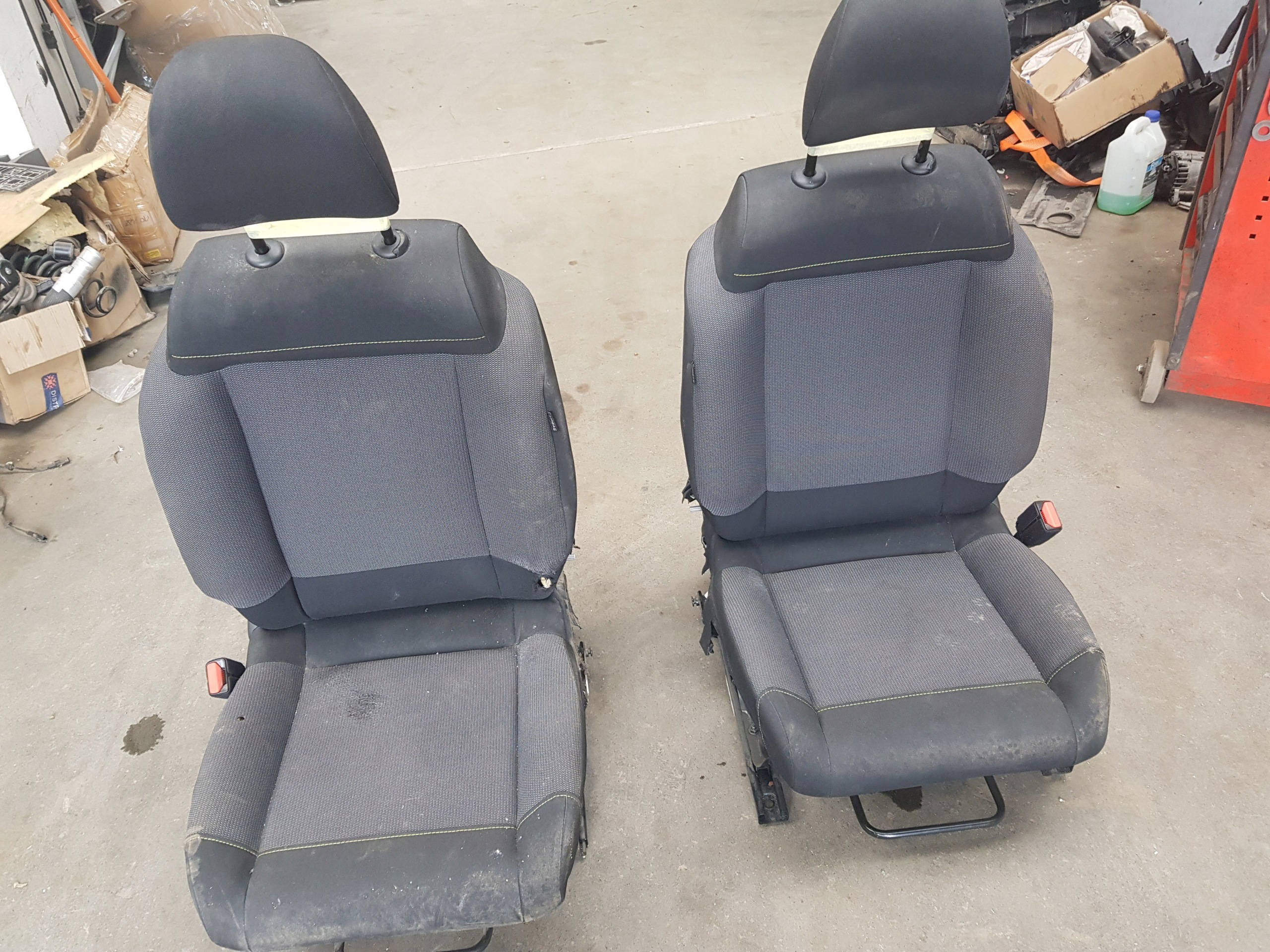 Asiento pasajero Citroën C3 III usado image 2