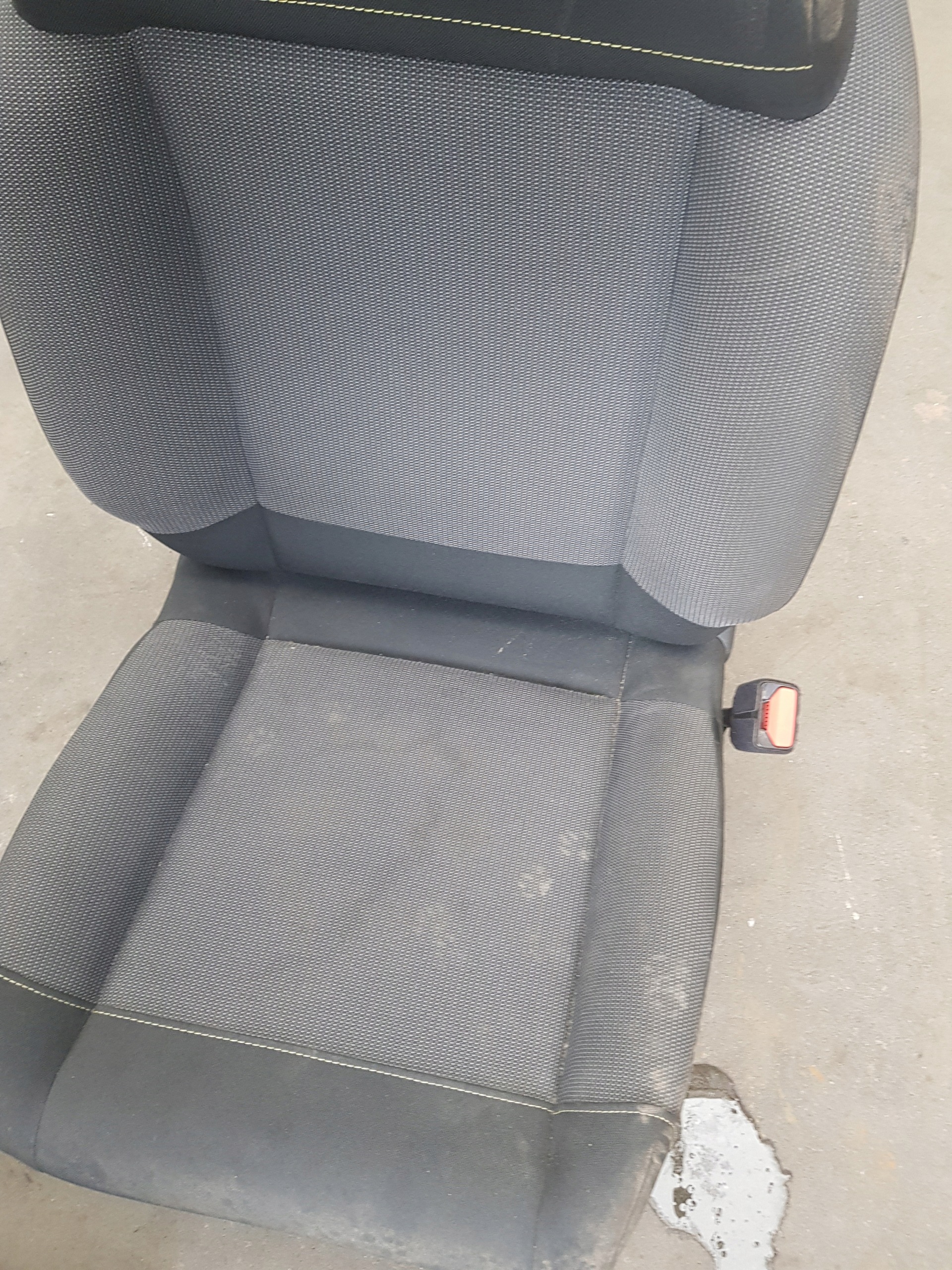Asiento pasajero Citroën C3 III usado image 10