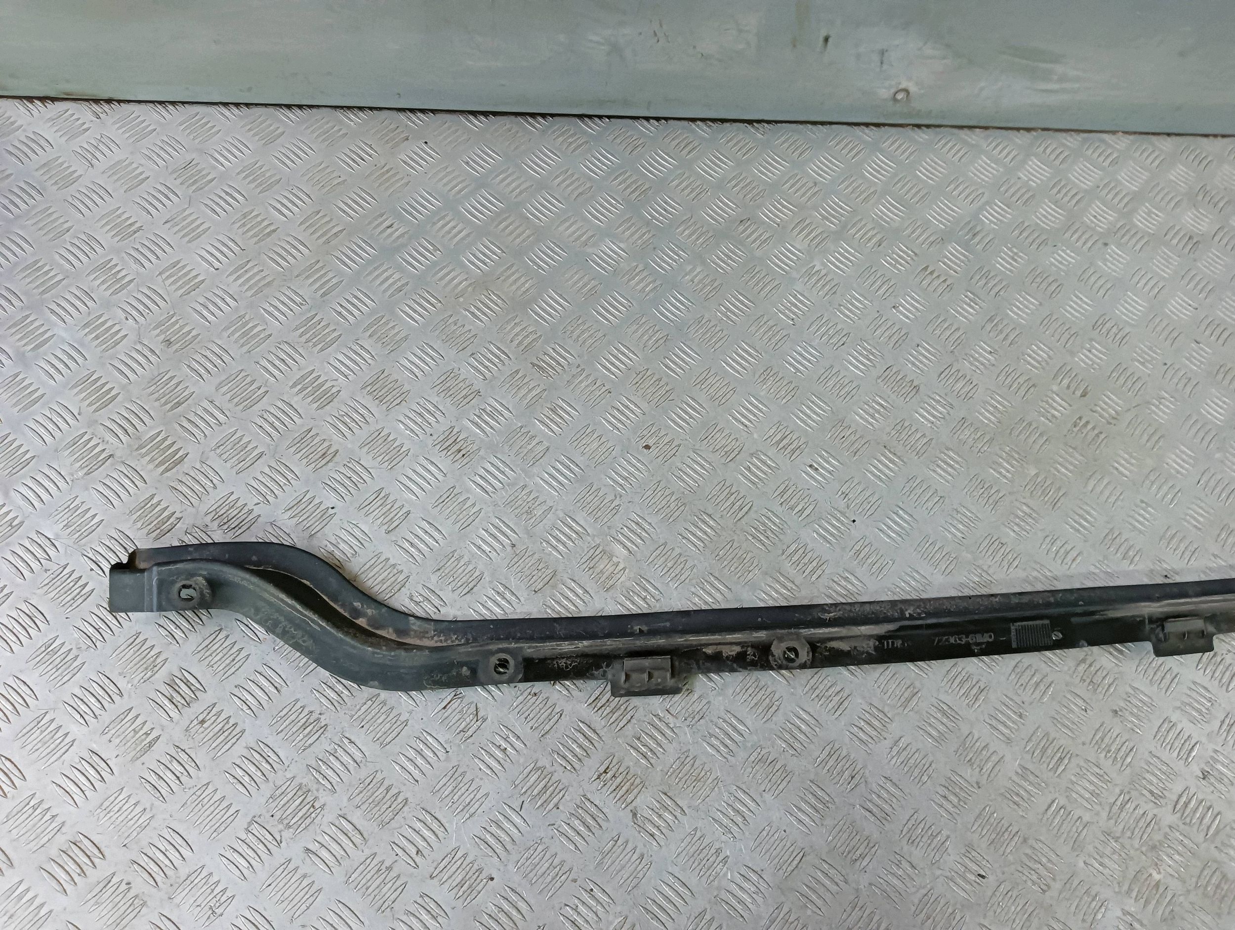 Joint de capot Suzuki SX4 S-CROSS 72363-61M0 image 3