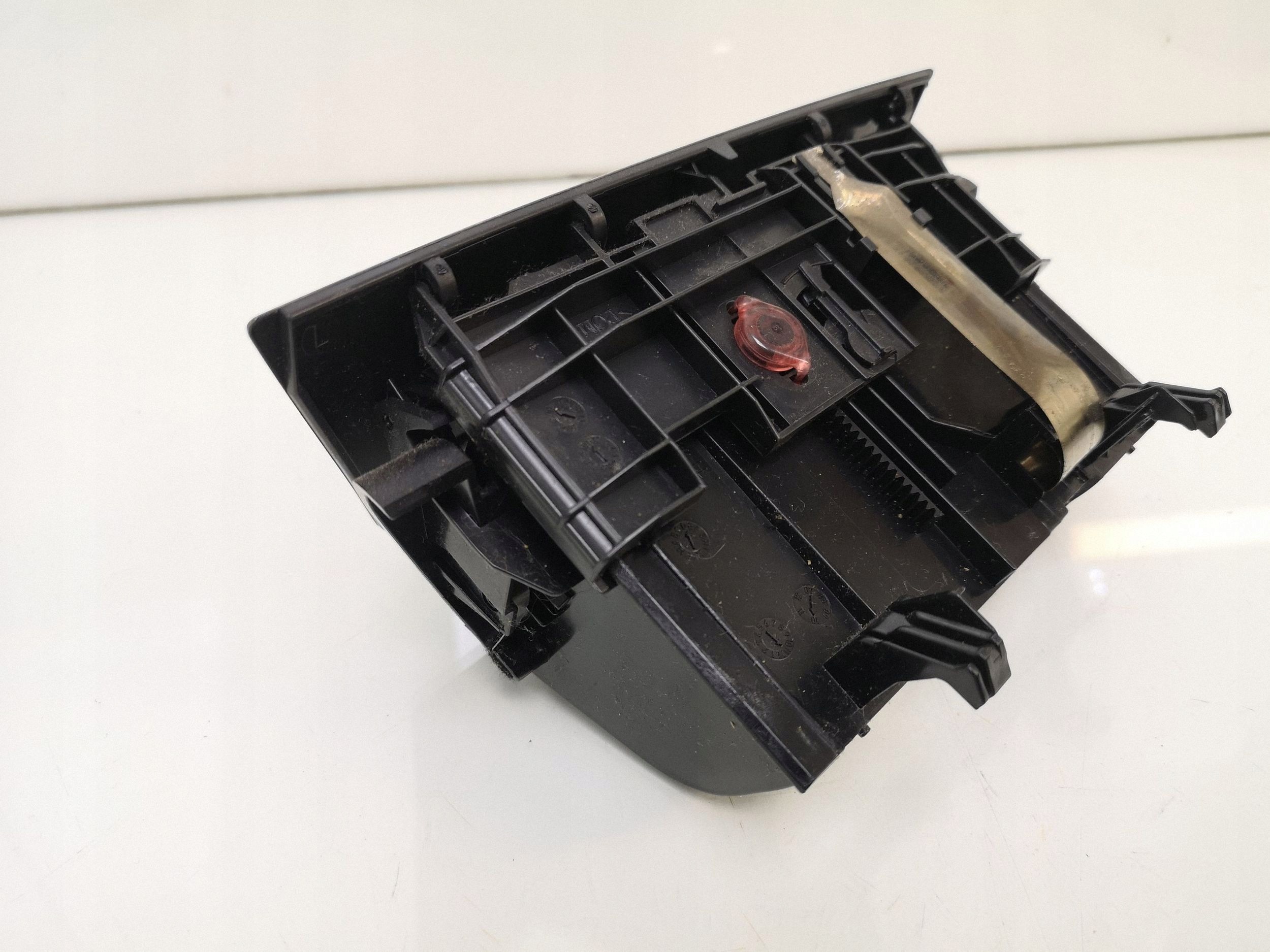 Askkopp fram 2010 Ford Focus 8M51A044J53A image 4