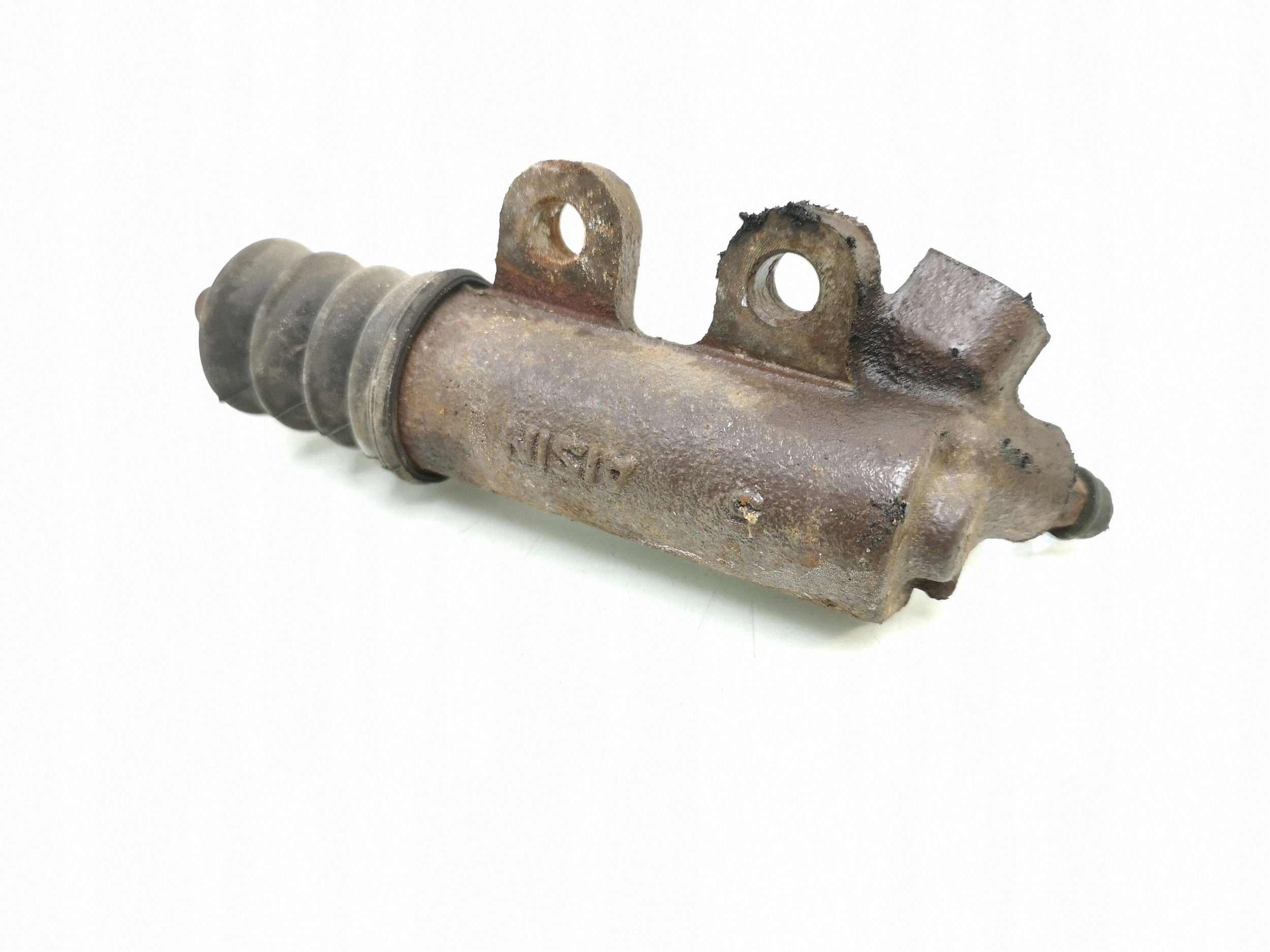 Toyota Avensis T250 2007 kytkinpumppu FRC44161