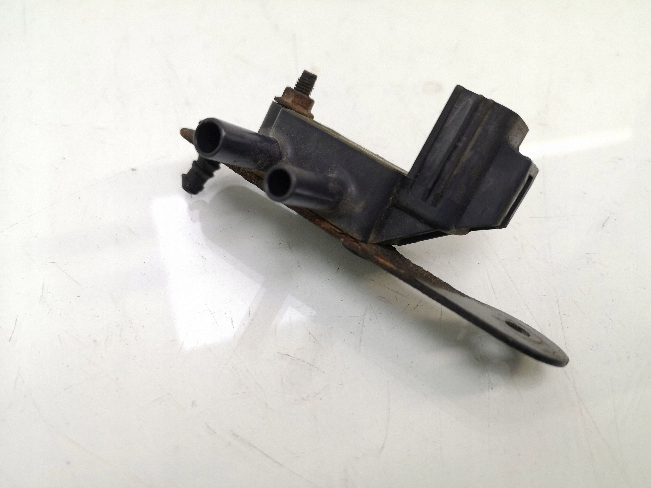 Capteur Pression Gaz Échappement Ford AV615L2-00AB image 2